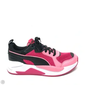 Flexible Outsole Shoes Sneakers By Puma In Black & Pink, Size: 8.5