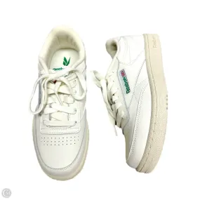 Shoes Sneakers By Reebok In Cream, Size: 5 Outdoor Flex Stitched Detailing