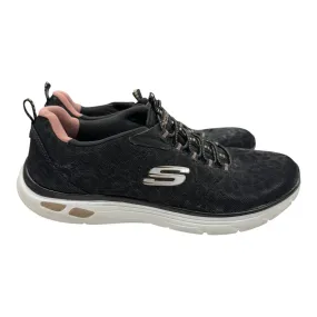 Shoes Sneakers By Skechers In Black, Size:7.5 Performance Style