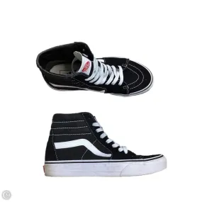All Walks Shoes Sneakers By Vans In Black & White, Size: 8