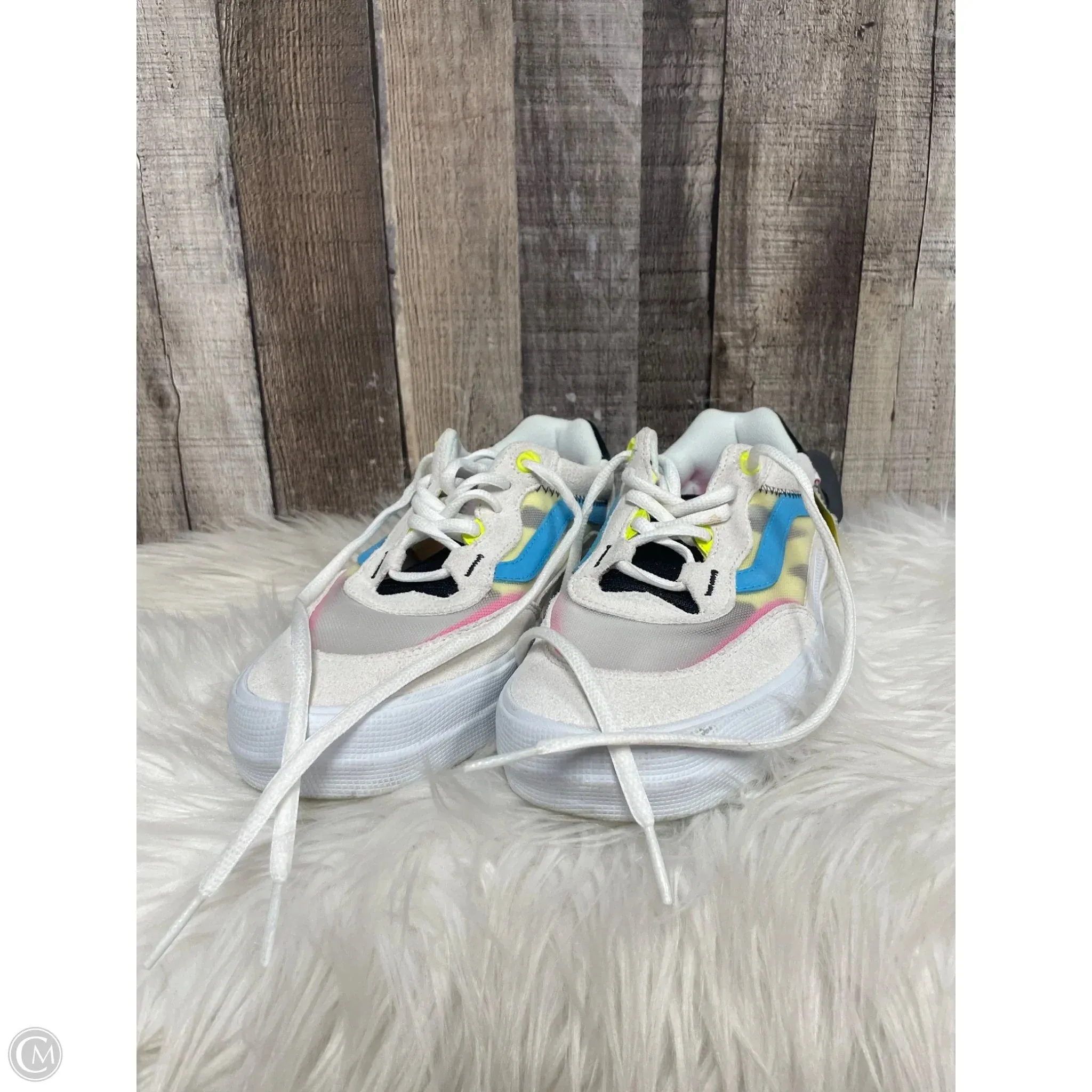 Adaptive Fit Design Elastic Gusset Tongue Shoes Sneakers By Vans In Multi-colored, Size: 8.5