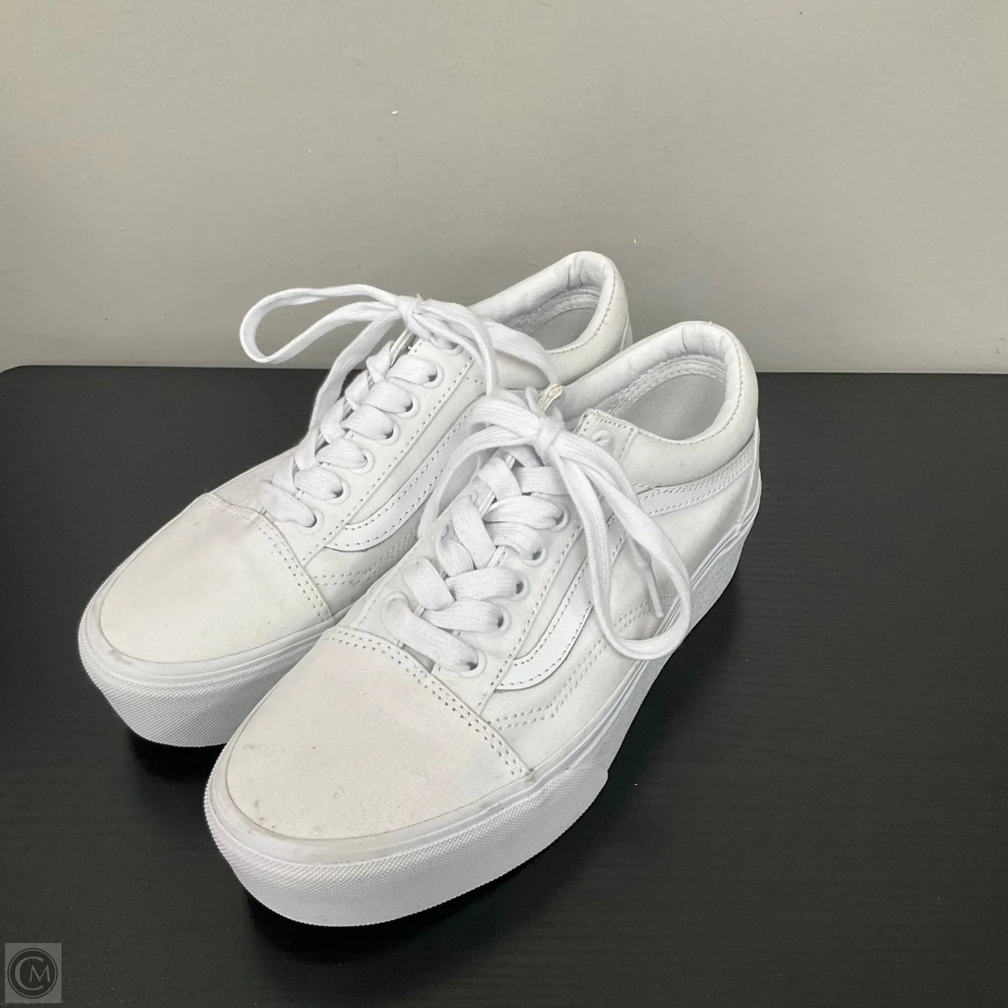 Trekking Fit Smooth Lining Shoes Sneakers By Vans In White, Size: 8