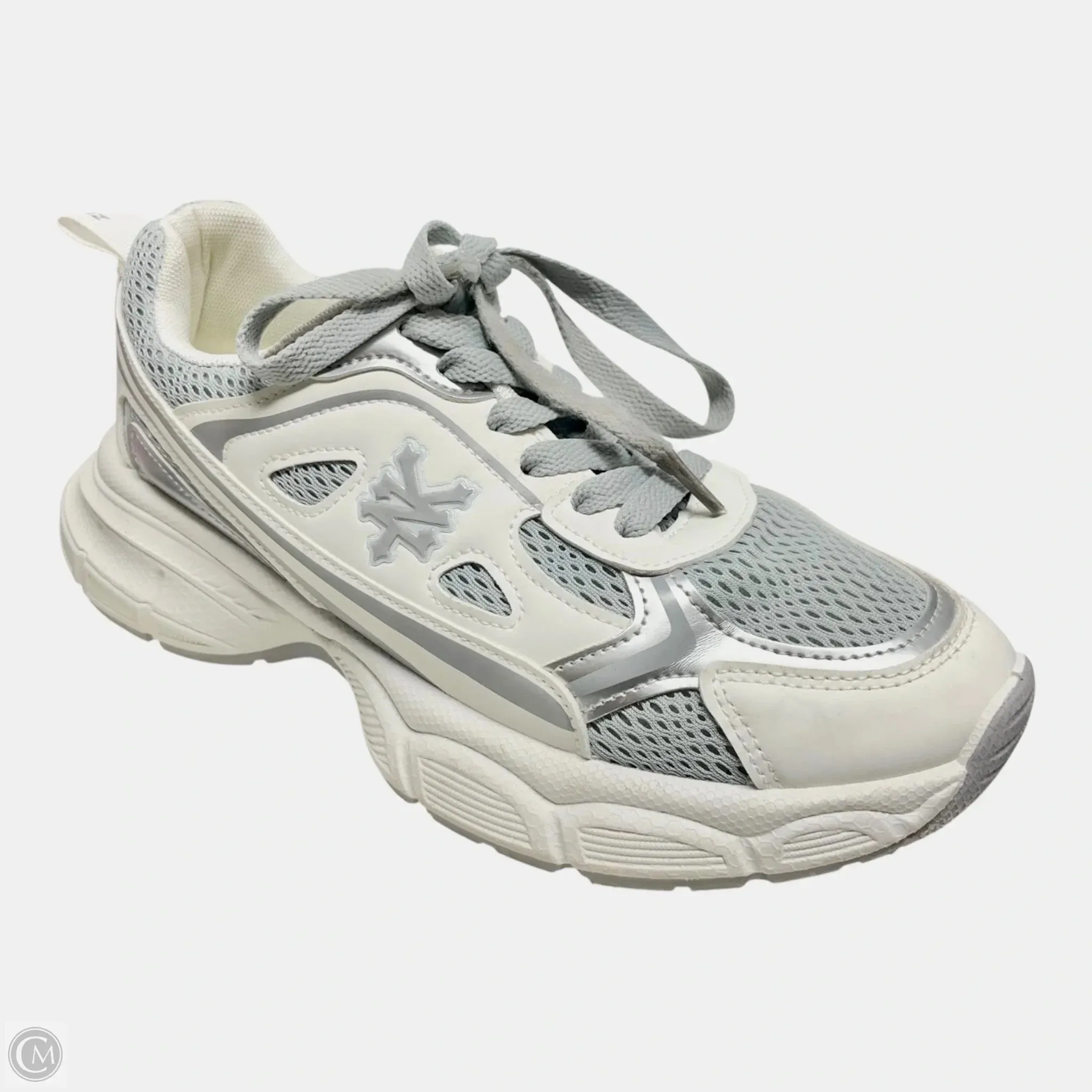 workout mode Shoes Sneakers By zoo york  In Grey & White, Size: 10
