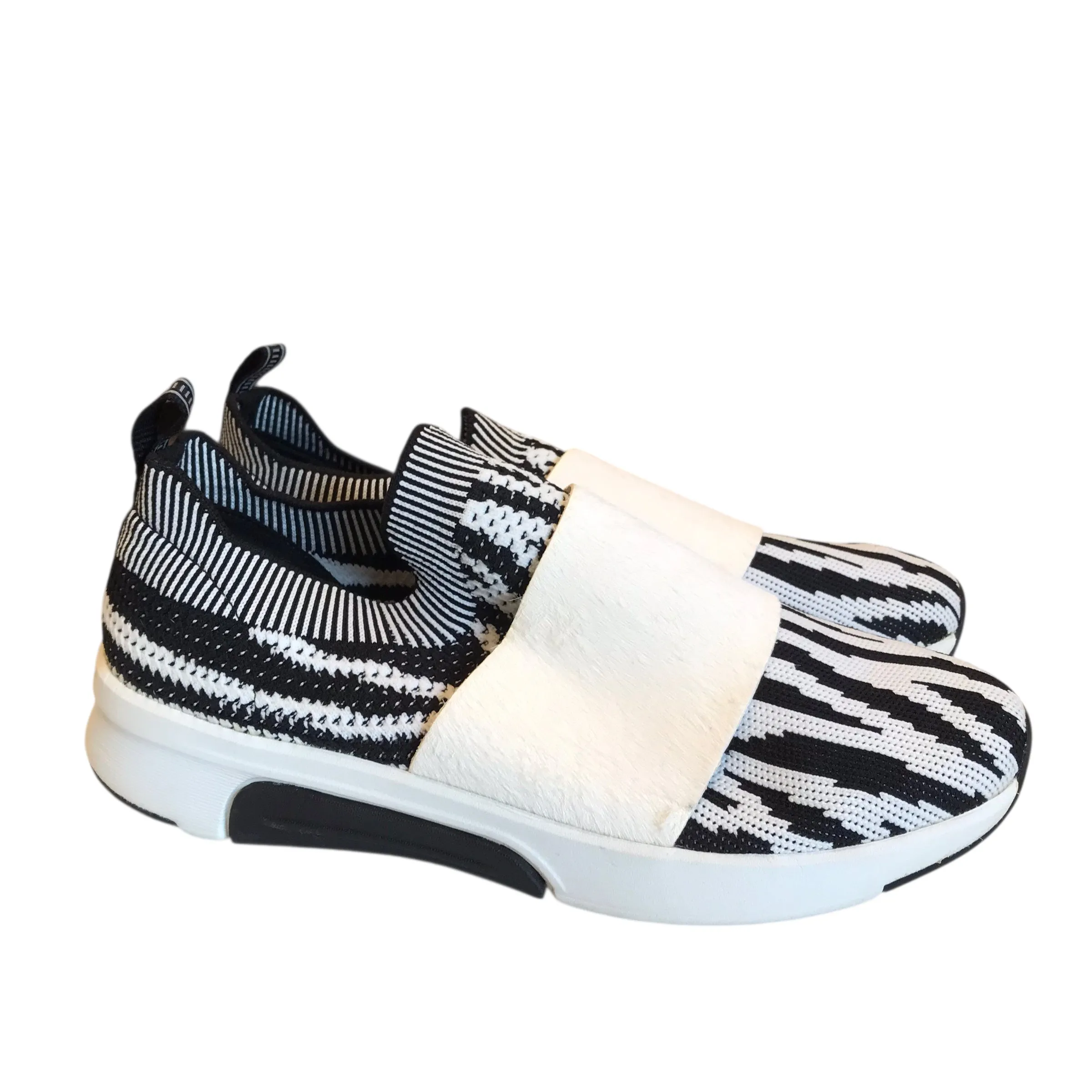 Stretchable Collar Design Shoes Sneakers Mark Nason In Black & White, Size:8