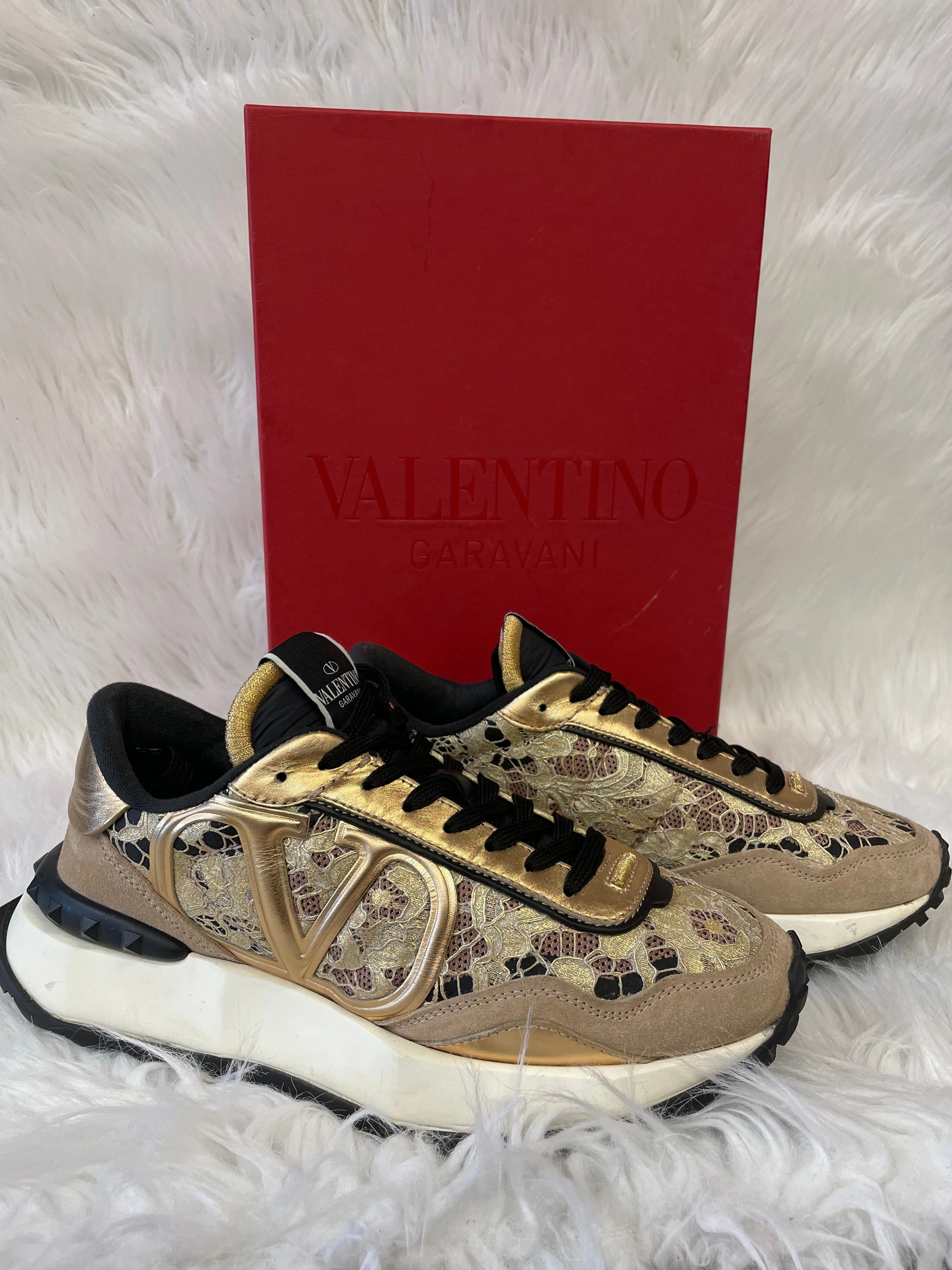 Adaptive Lacing Harness Tensile Weave Upper SHOES LUXURY DESIGNER by VALENTINO-GARAVANI In GOLD & TAN, Size: 8