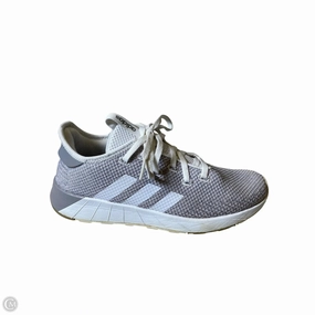 Shoes Sneakers By Adidas In Grey, Size: 6.5 Sporty
