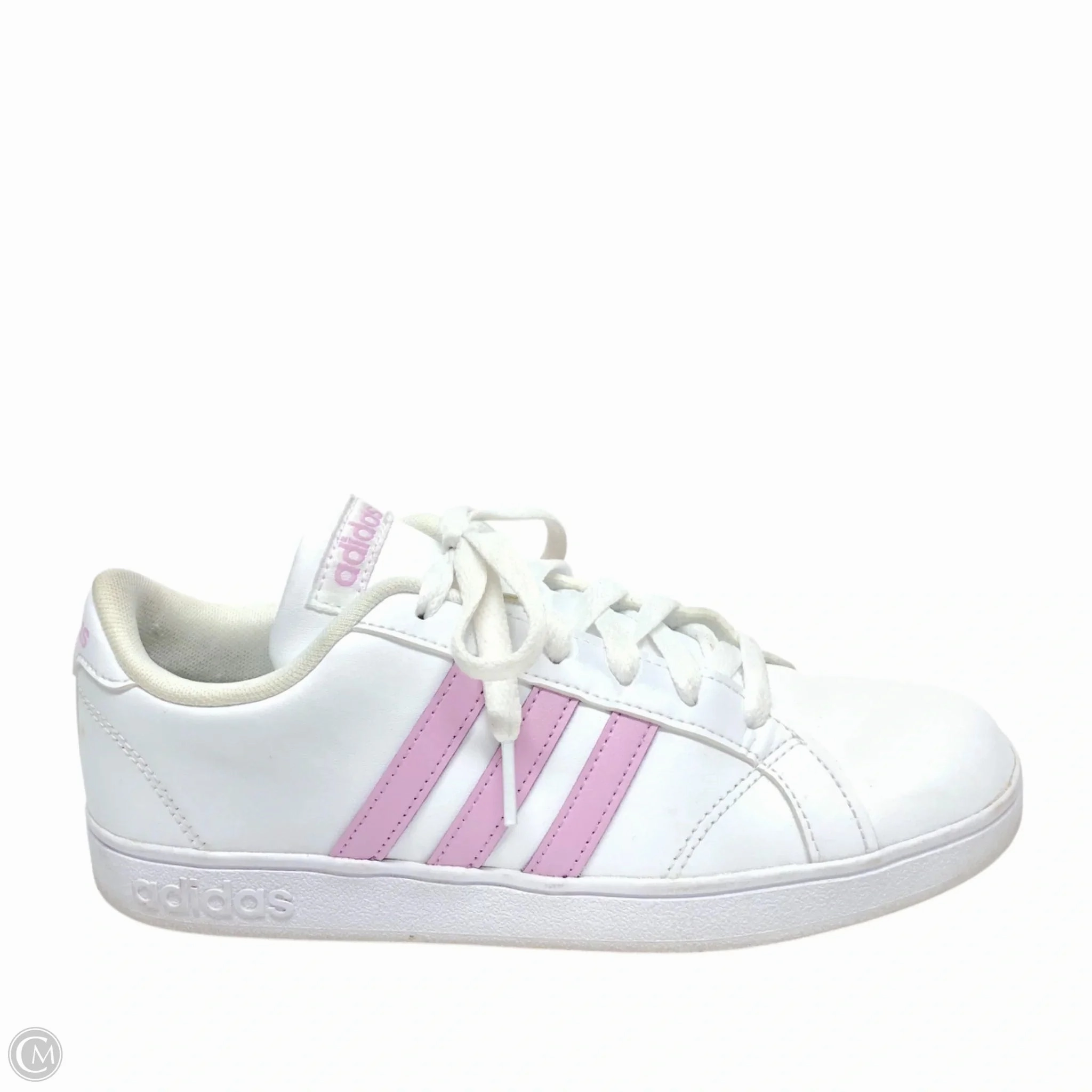 Shoes Sneakers By Adidas In White, Size: 6 Ventilated Sides