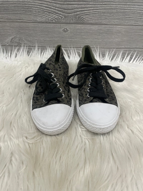 Day To Night Shoes Sneakers By Airwalk In Green, Size: 7.5