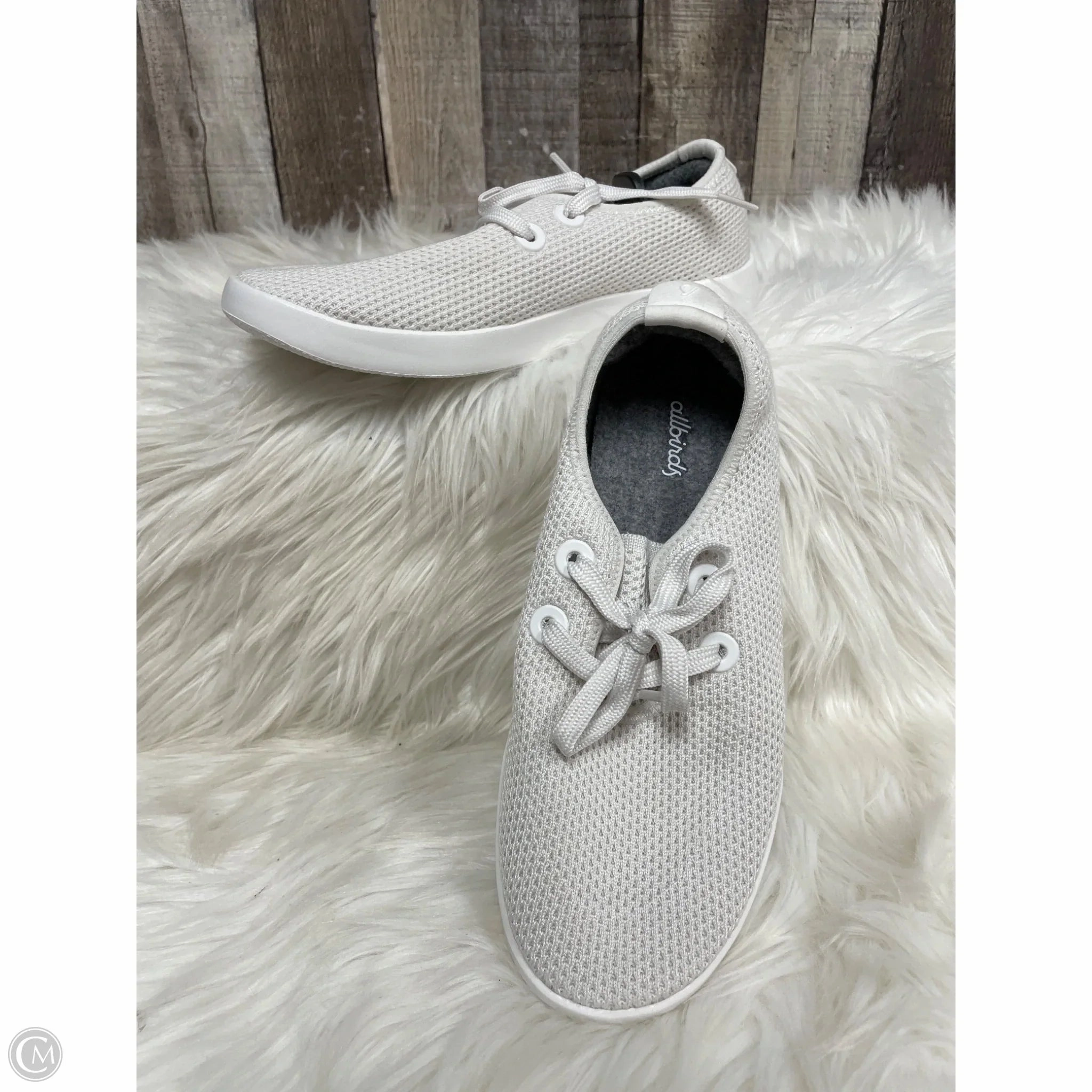 Shoes Sneakers By Allbirds In White, Size: 9 Reinforced Achilles Notch