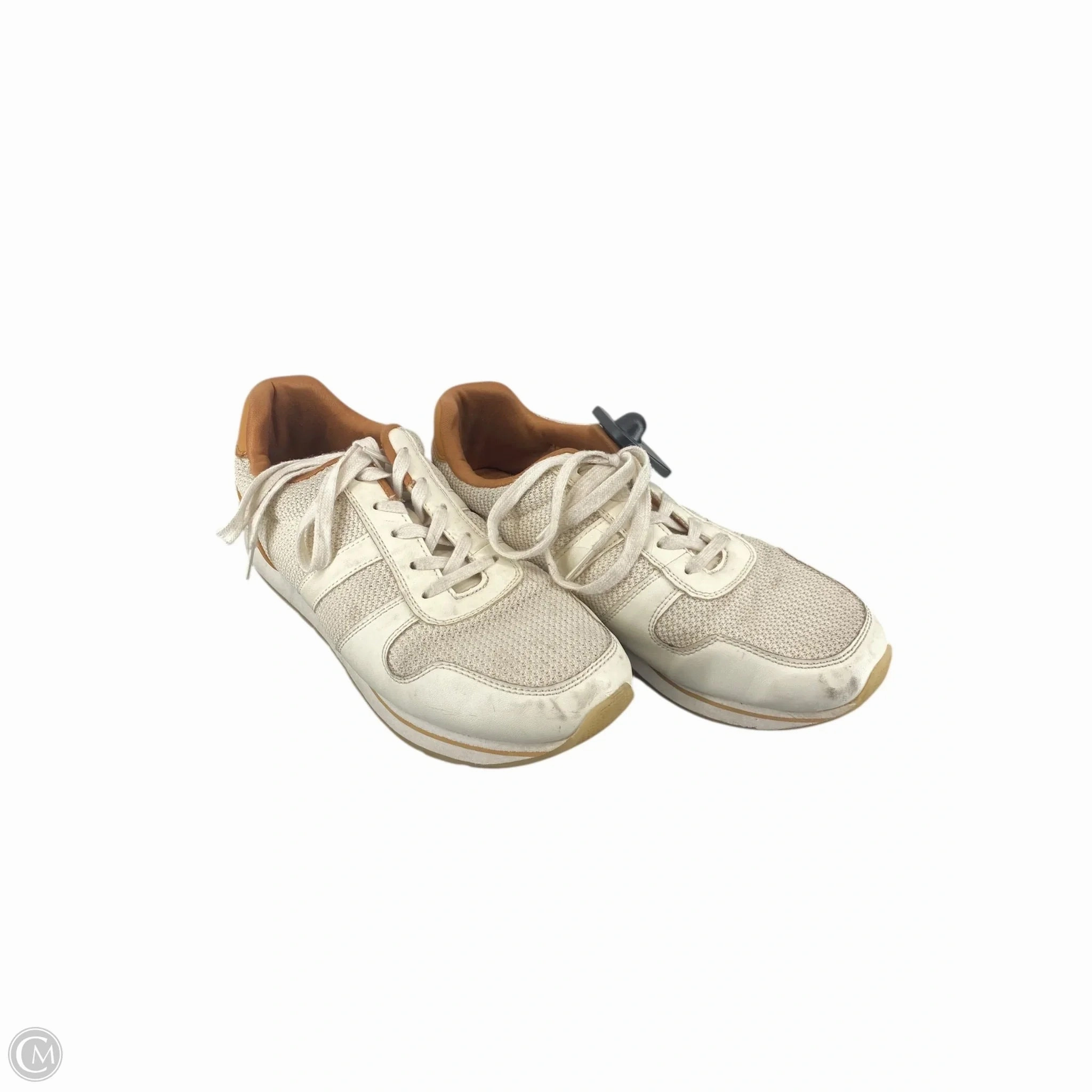 Easy Access Everyday Form Shoes Sneakers By Banana Republic In Cream, Size: 9