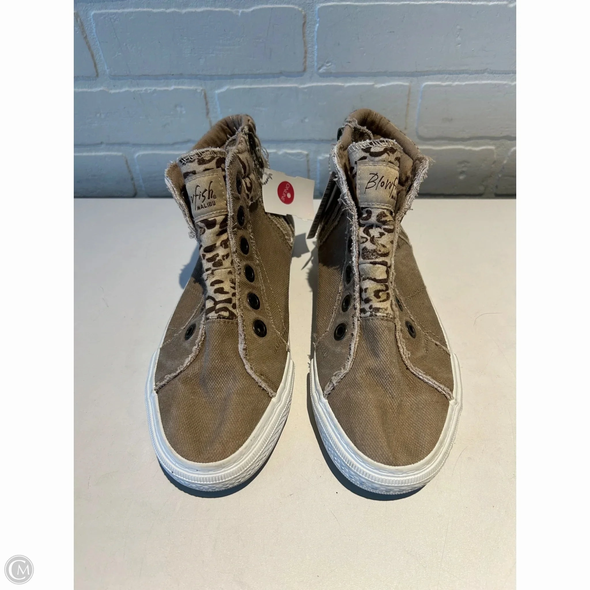 Performance Wear Shoes Sneakers By Blowfish In Brown, Size: 9