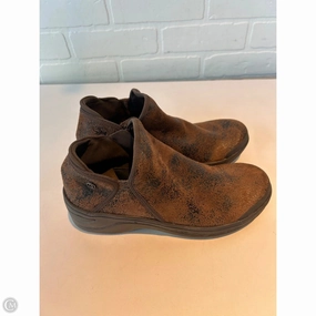 Impact Support Shoes Sneakers By Bzees In Brown, Size: 8