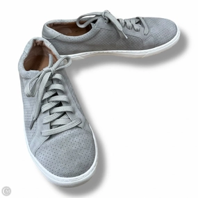 Dynamic Feel Shoes Sneakers By Caslon In Grey & White, Size: 8
