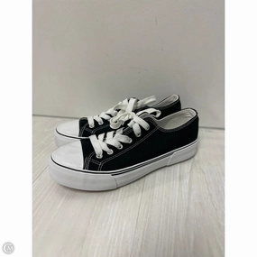 Shoes Sneakers By Clothes Mentor In Black & White, Size: 8 Orthopedic Friendly Design