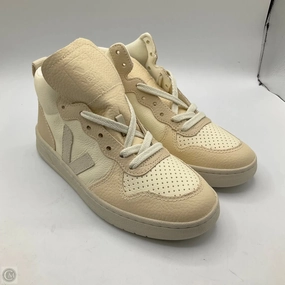 Shoes Sneakers By Cma In Tan, Size: 6 Odor Resistant