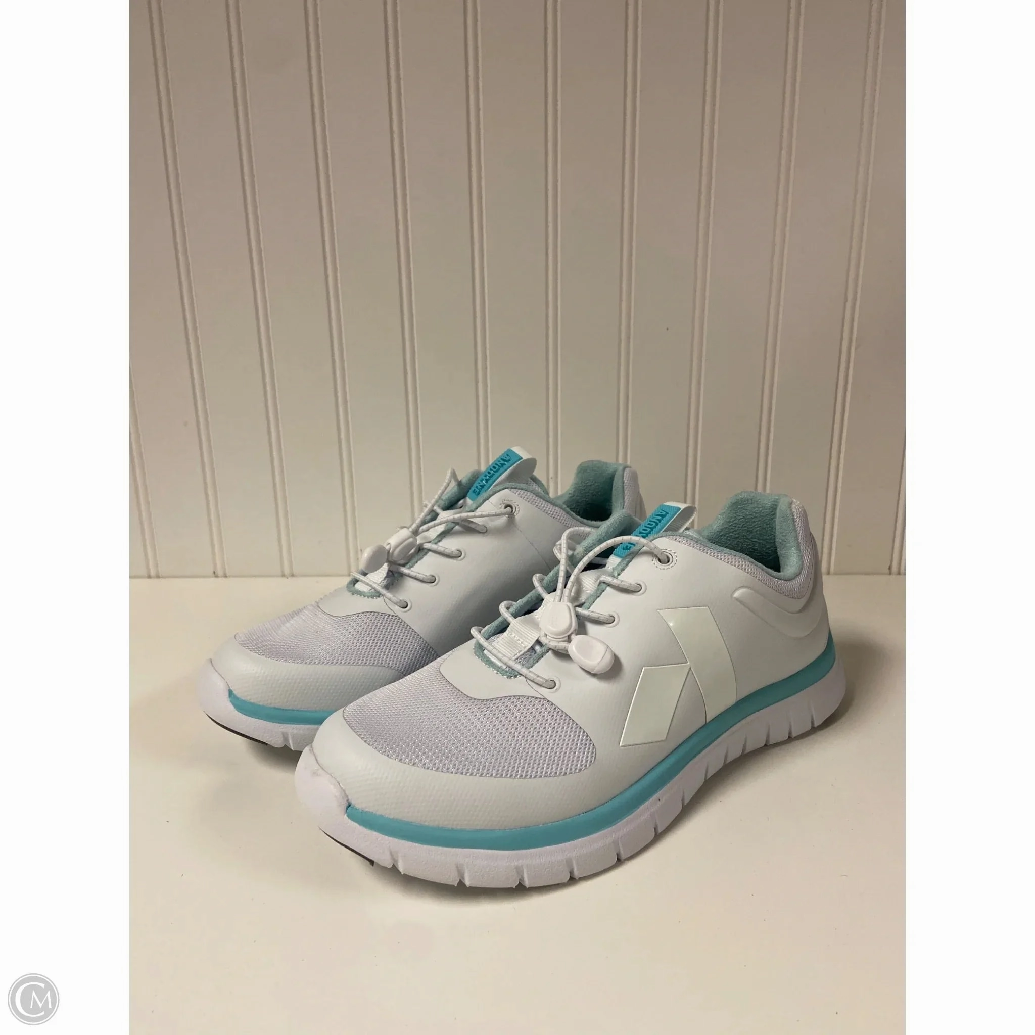 Sustainable Production Methods Shoes Sneakers By Cmb In White, Size: 8.5