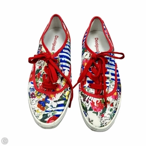 Elastic Gore Subtle Detail Shoes Sneakers By Desigual In Red & White, Size: 6.5
