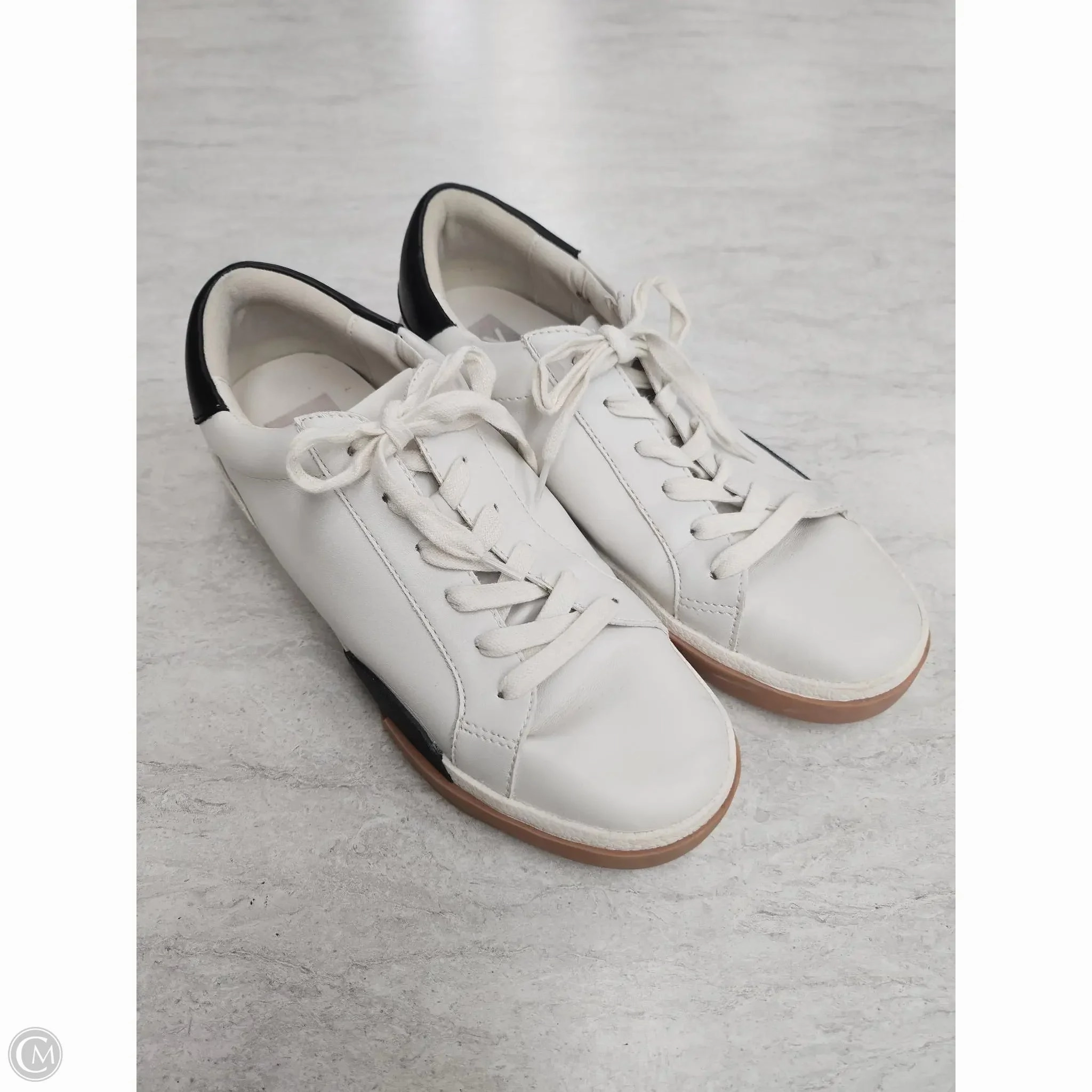 Reinforced Arch Bridge Shoes Sneakers By Dolce Vita In White, Size: 8.5