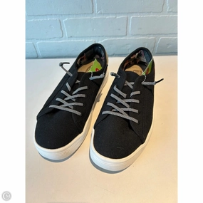 Hexagonal Tread Pattern Shoes Sneakers By Hey Dude In Black & Brown, Size: 10