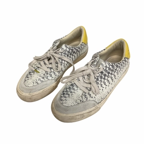 3D Knit Engineering Functional Flex Shoes Sneakers By Louise Et Cie In Snakeskin Print, Size:8.5