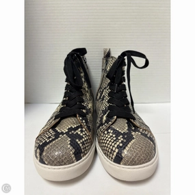 Breath Panel Shoes Sneakers By Maurices In Snakeskin Print, Size: 10