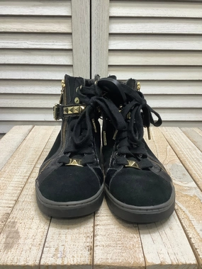 Signature flexibility ReflectiveDetails Shoes Sneakers By Michael Kors In Black, Size: 7