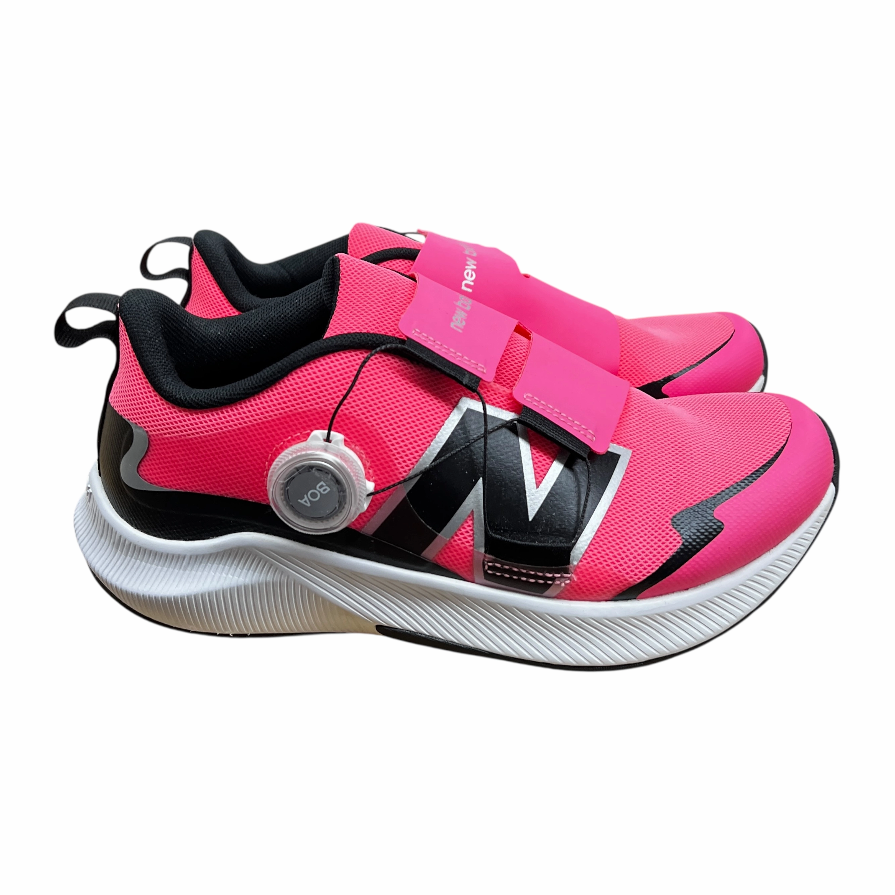 Flexible Soles Shoes Sneakers By New Balance In Pink, Size:5.5