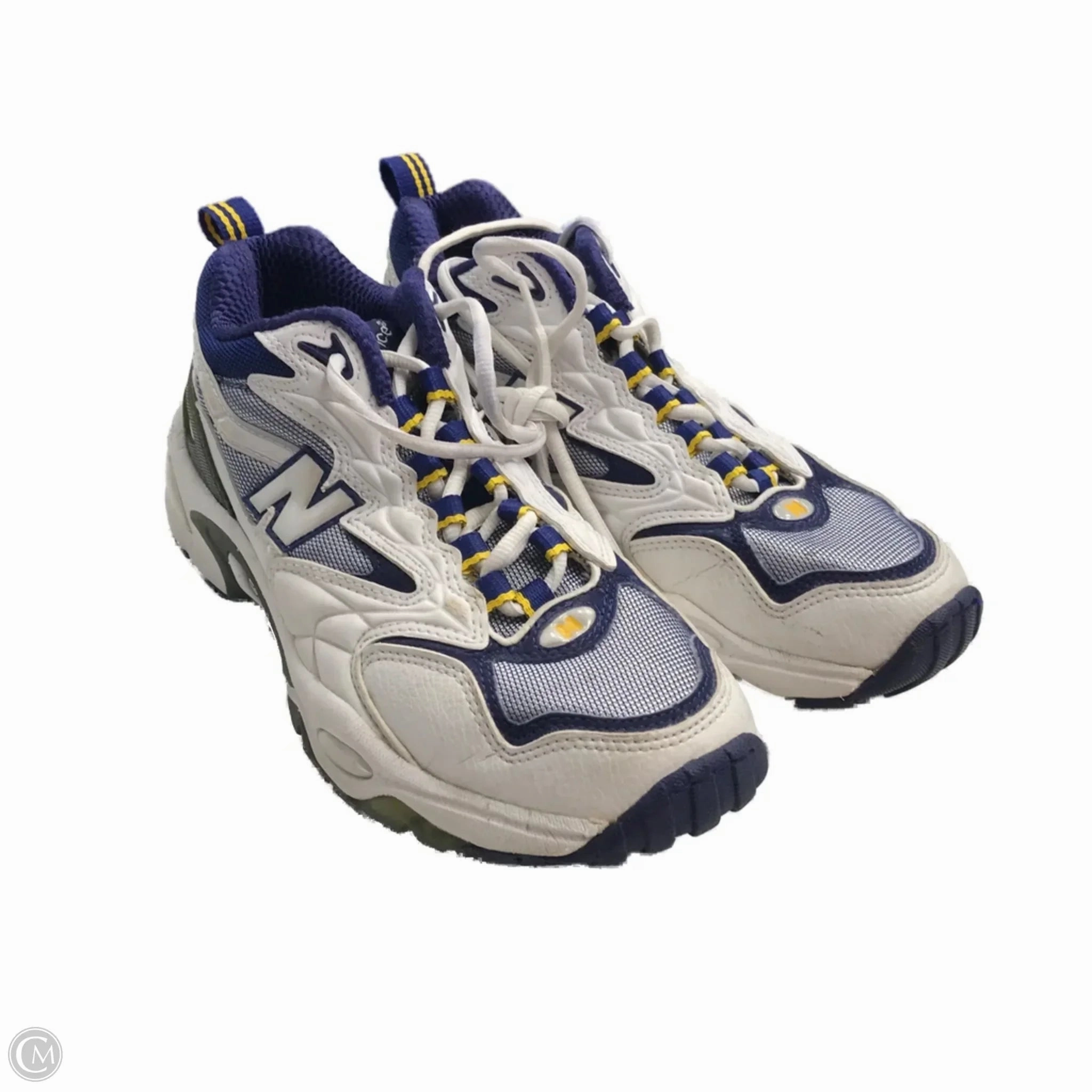 Seismic Pads Reliable flair Shoes Sneakers By New Balance In White, Size: 7.5