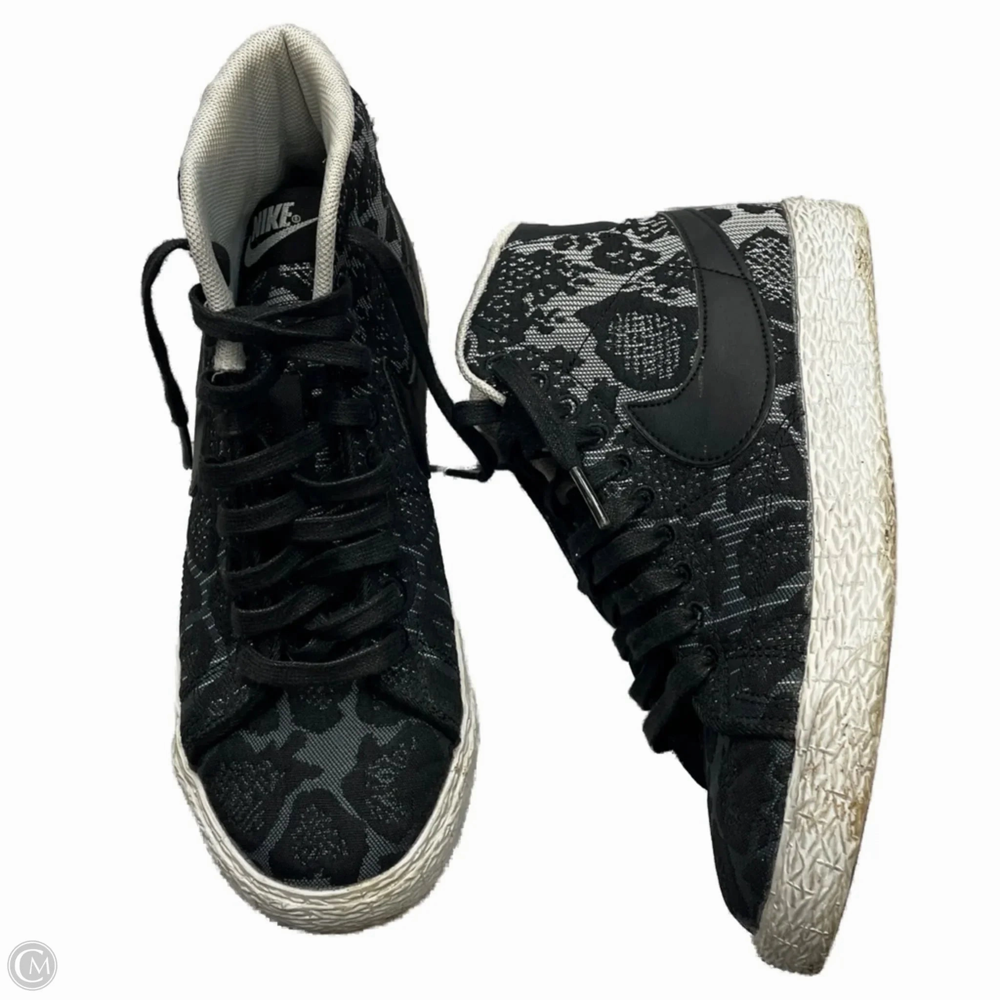 Designer Sneakers Shoes Sneakers By Nike In Black, Size: 5.5