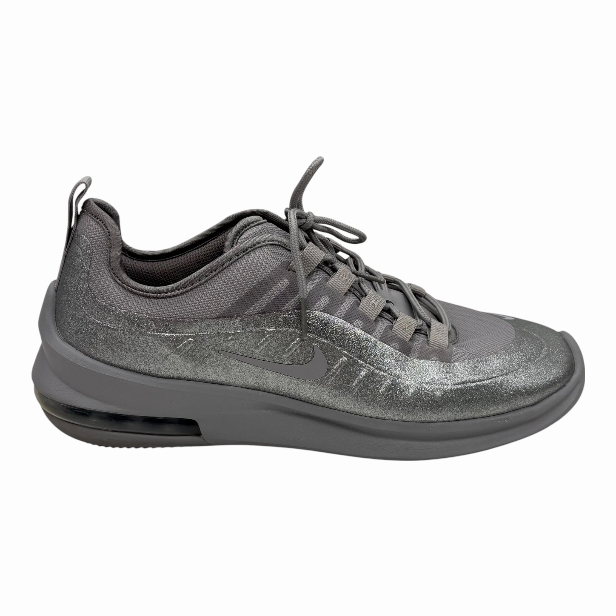 Comfortable Front Shoes Sneakers By Nike In Silver, Size:12.5