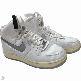 Shoes Sneakers By Nike In White, Size: 7 Contemporary Chic Seamless Upper Design