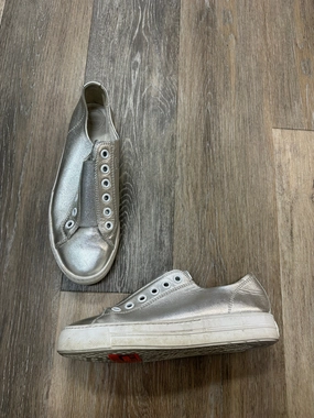 Shoes Sneakers By Paul Green In Silver, Size: 7.5 Auxetic Material Construction Anti Fatigue Support