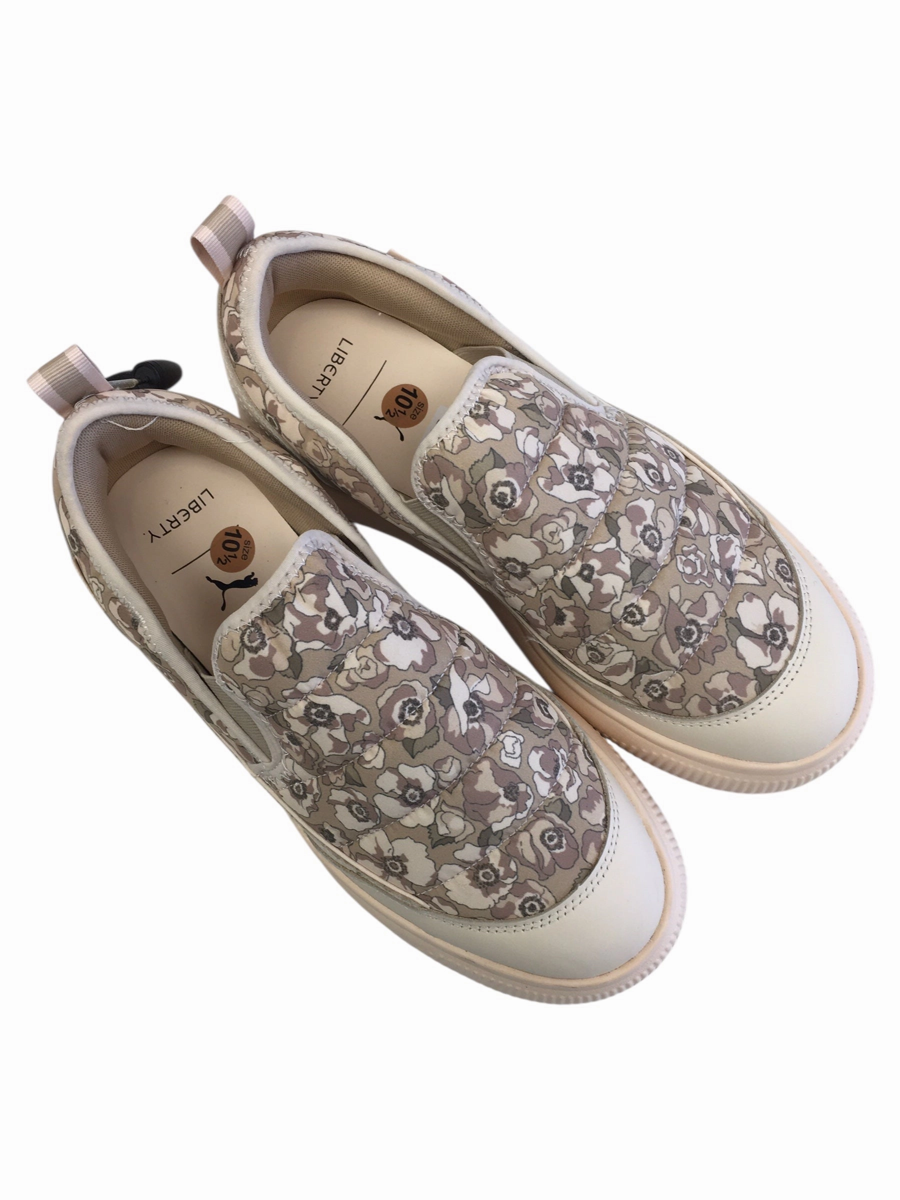 City Run Shoes Sneakers By Puma In Cream, Size:10.5