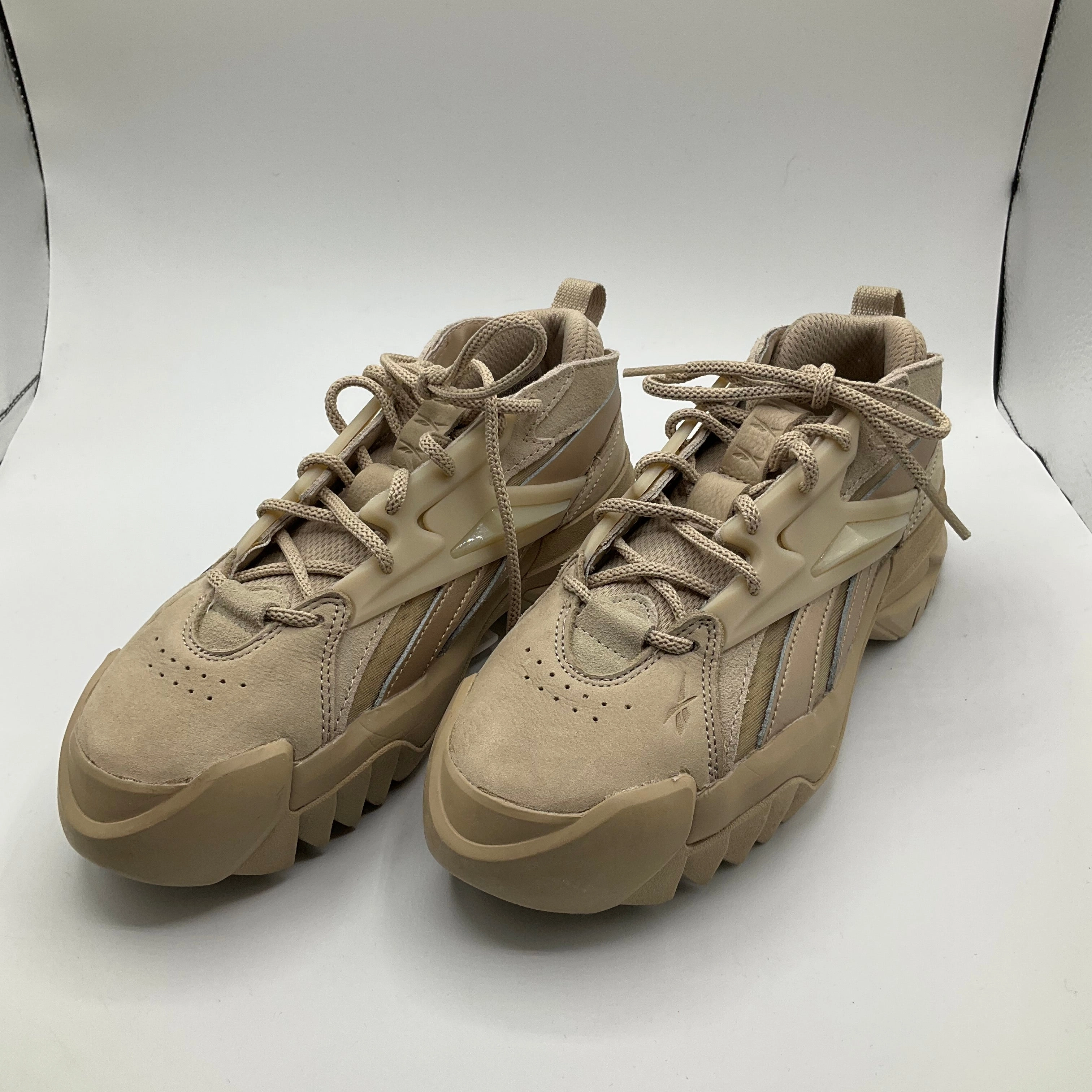 Flexible Performance Sweat Resistant Lining Shoes Sneakers By Reebok  Size: 7