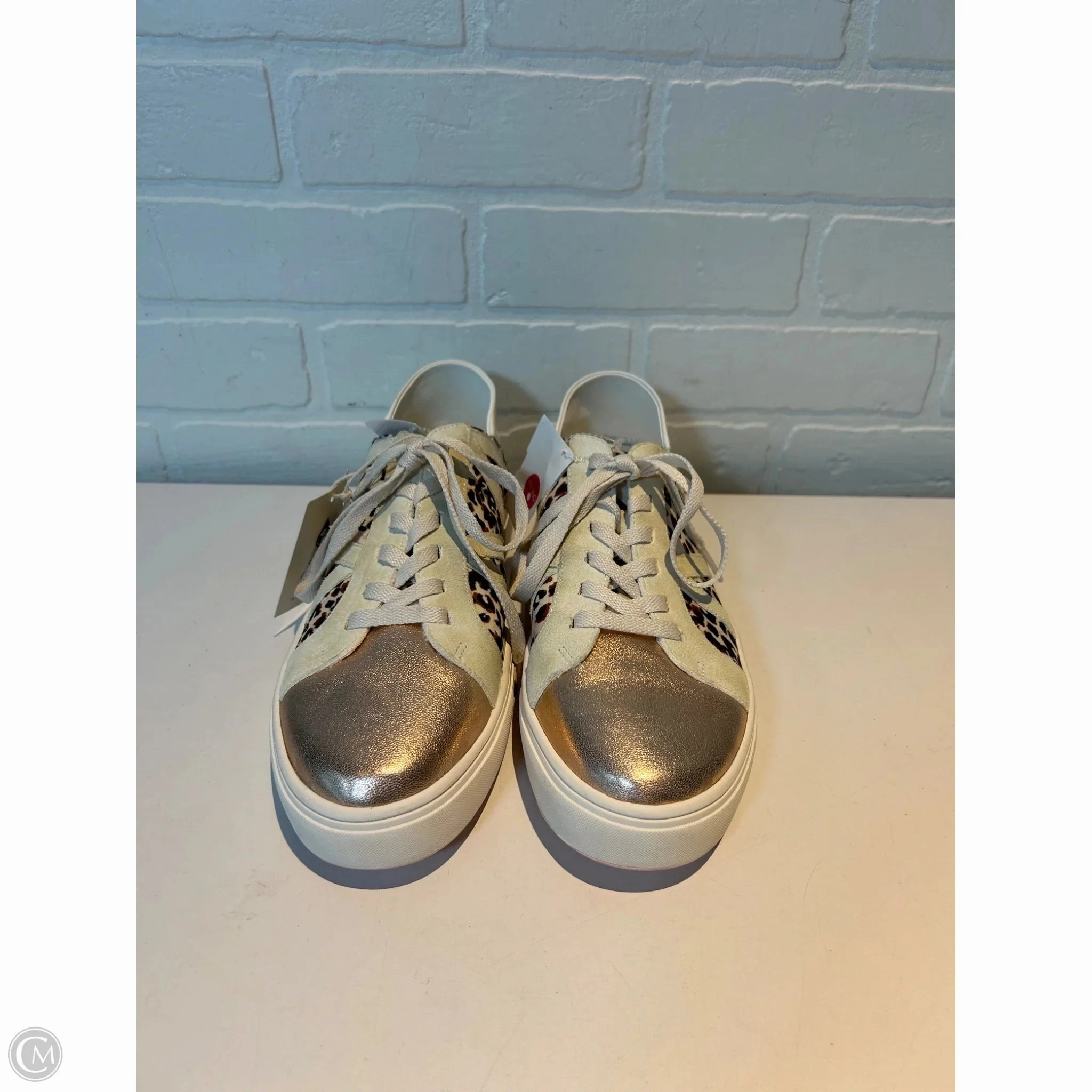 City Gear Shoes Sneakers By Sanctuary In Pink & White, Size: 10