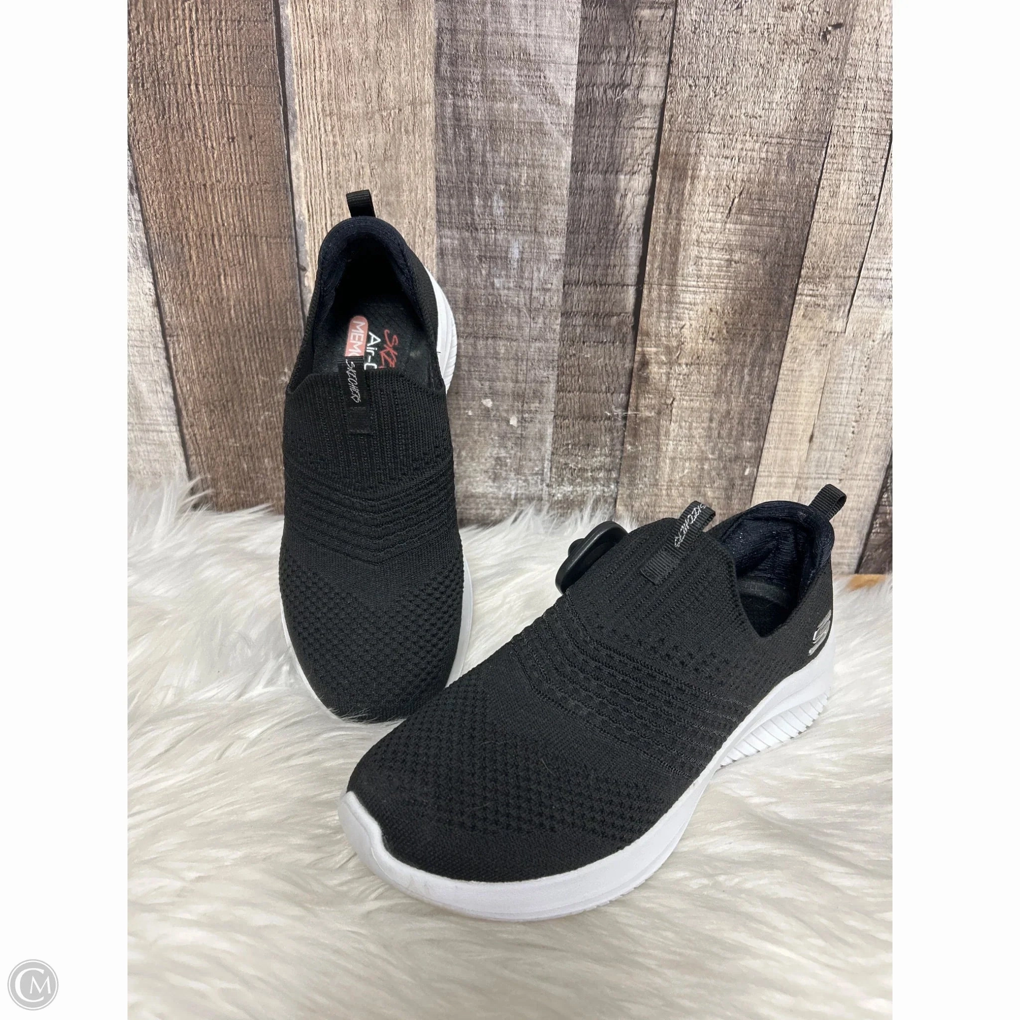 Shoes Sneakers By Skechers In Black, Size: 6.5 Air Flow