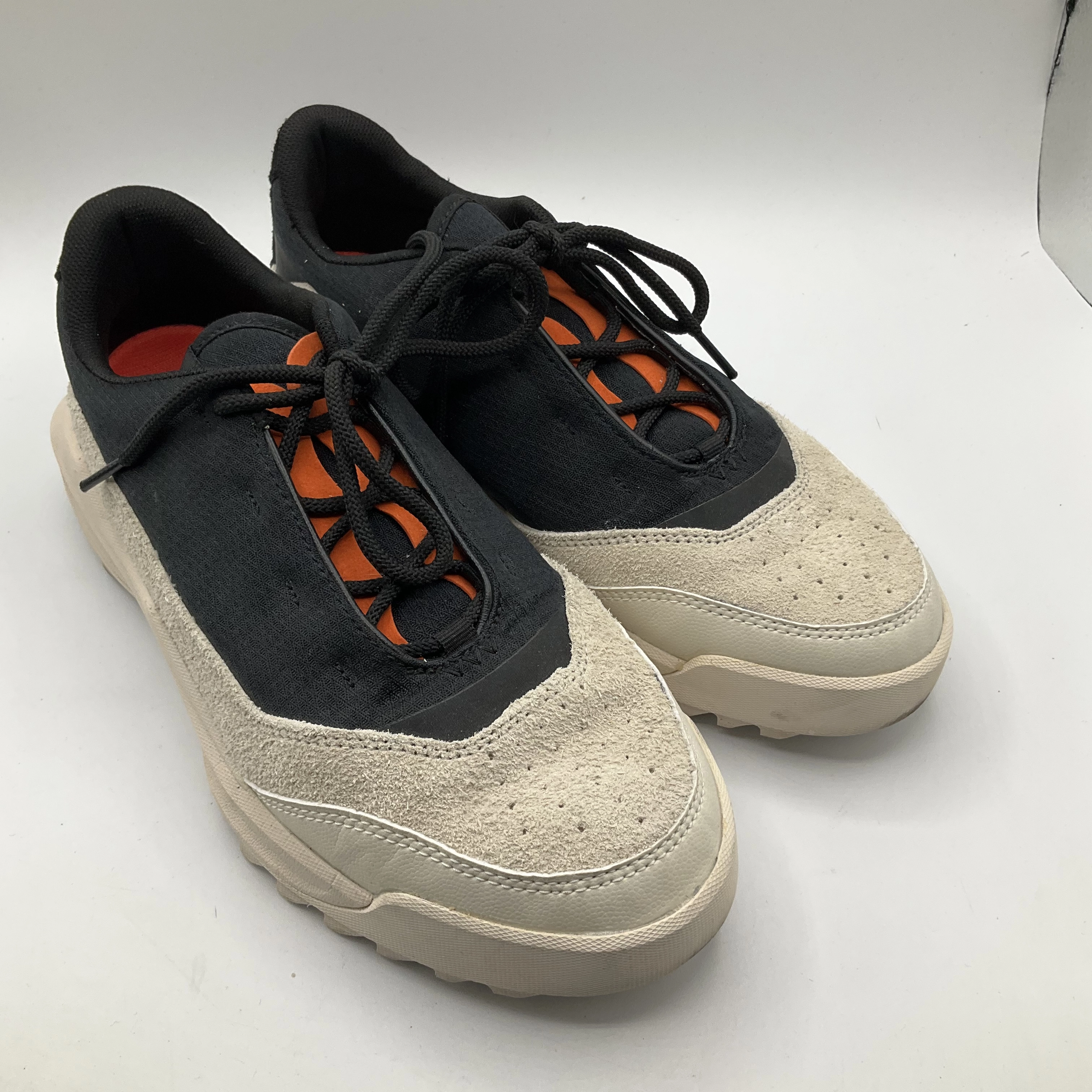 Shoes Sneakers By Sorel  Size: 10 Sleek Option