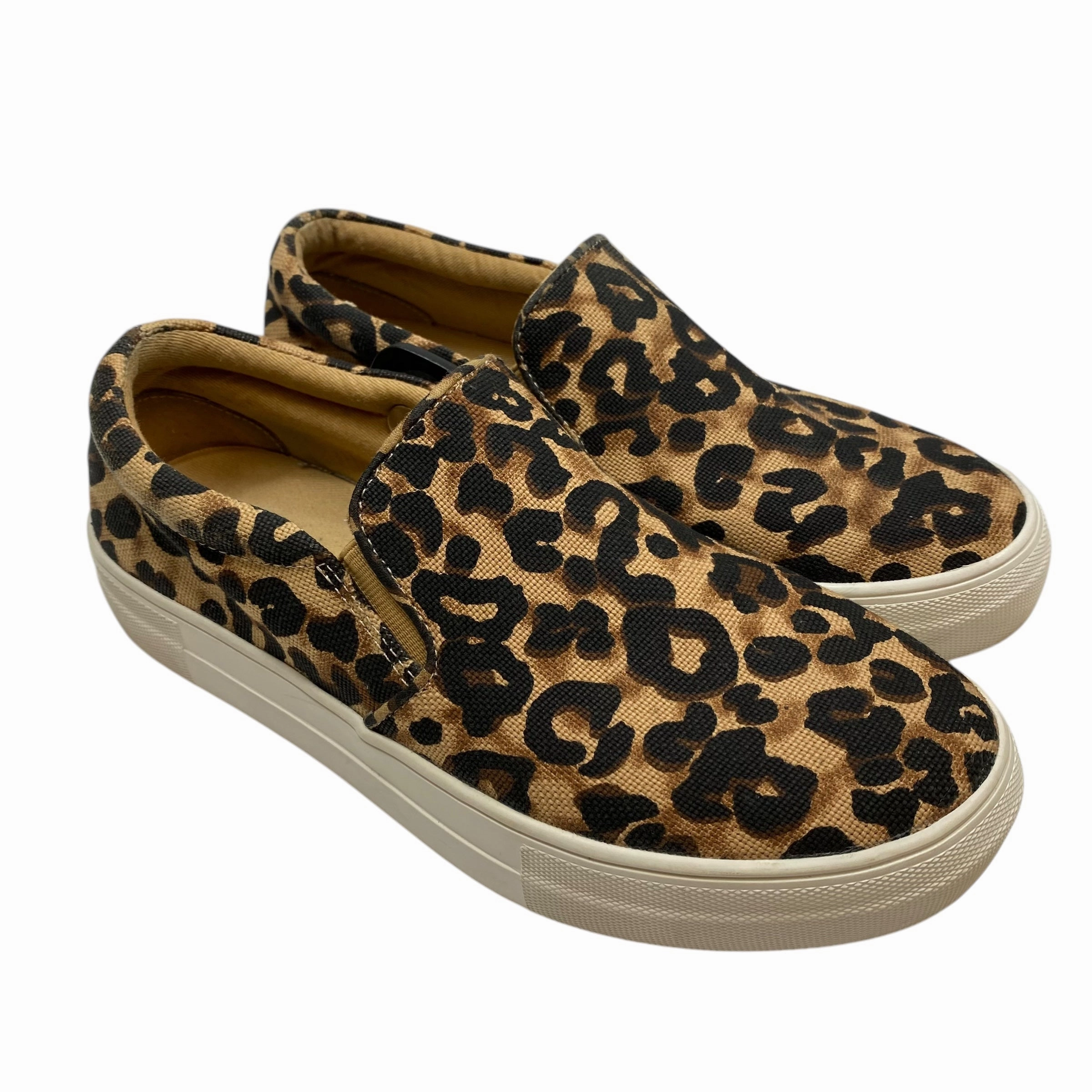 Shoes Sneakers By Steve Madden In Animal Print, Size: 8 Compression Molded Lightness On The Move