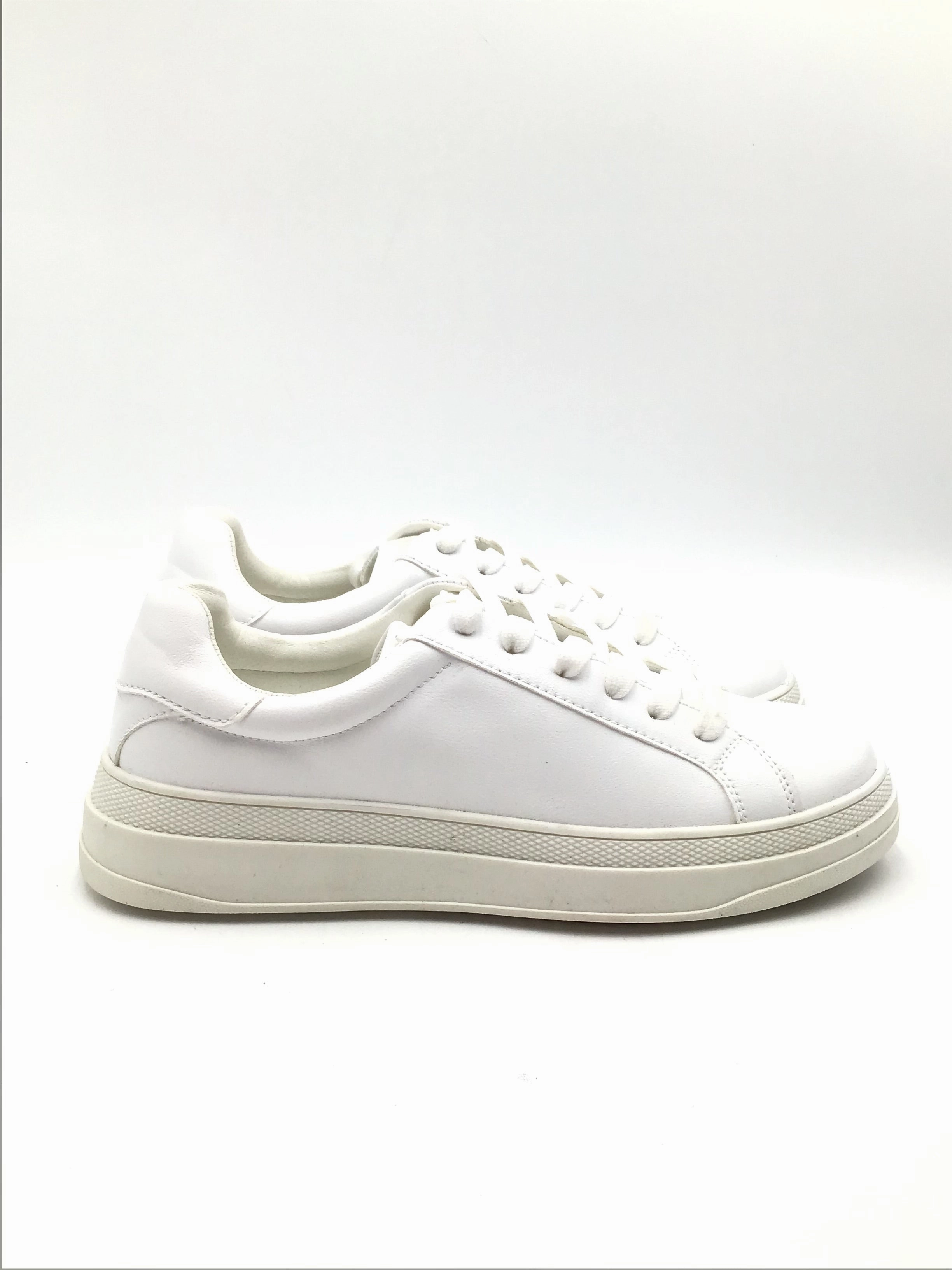 Shoes Sneakers By Steve Madden In White, Size: 11 Anti Odor Technology