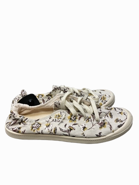 Anti Collision Toe Box Smooth Curve Shoes Sneakers By Time And Tru  Size: 10