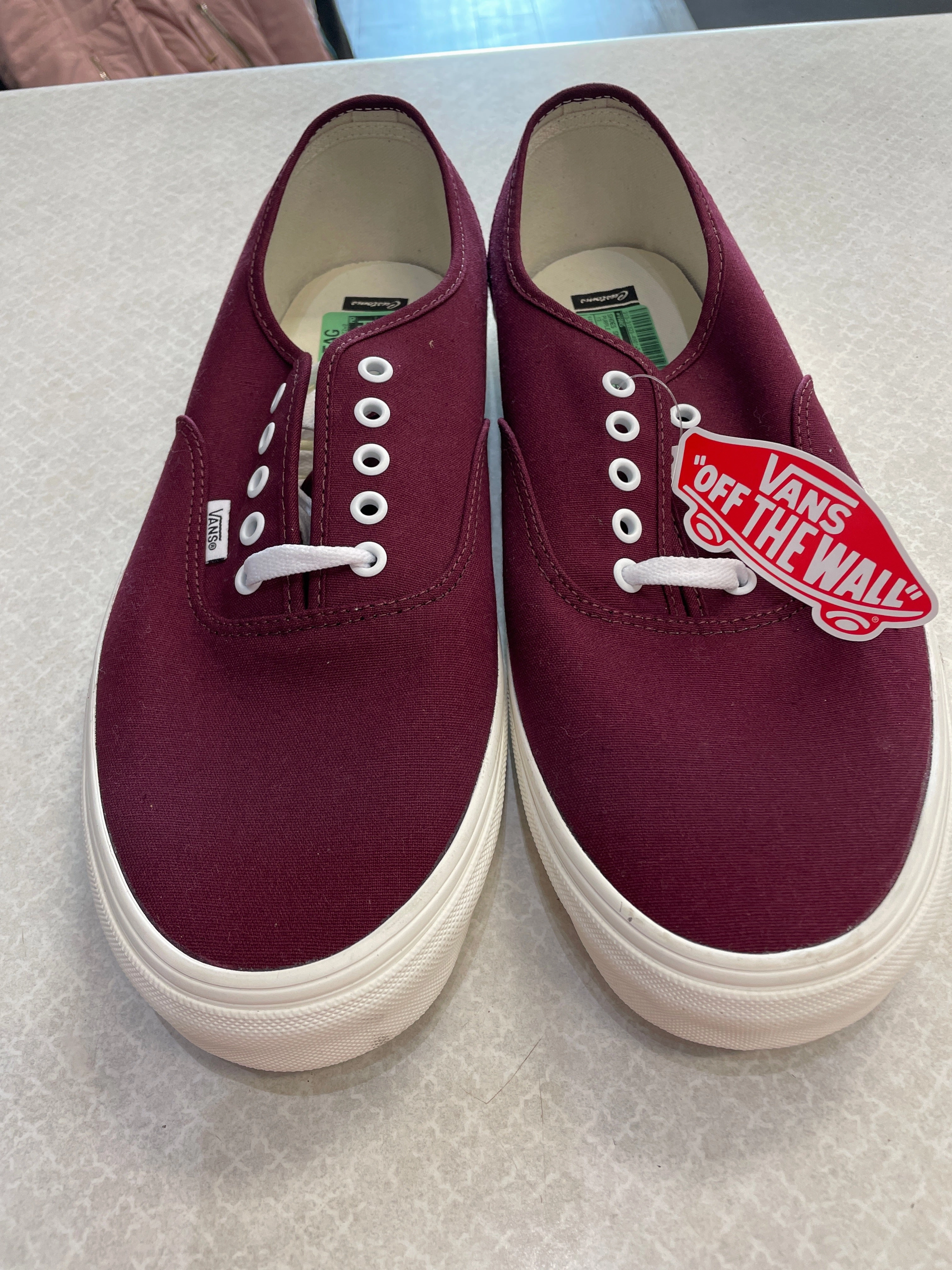 Shoes Sneakers By Vans In Purple & White, Size: 13 Low Top Design Layered Traction Grid