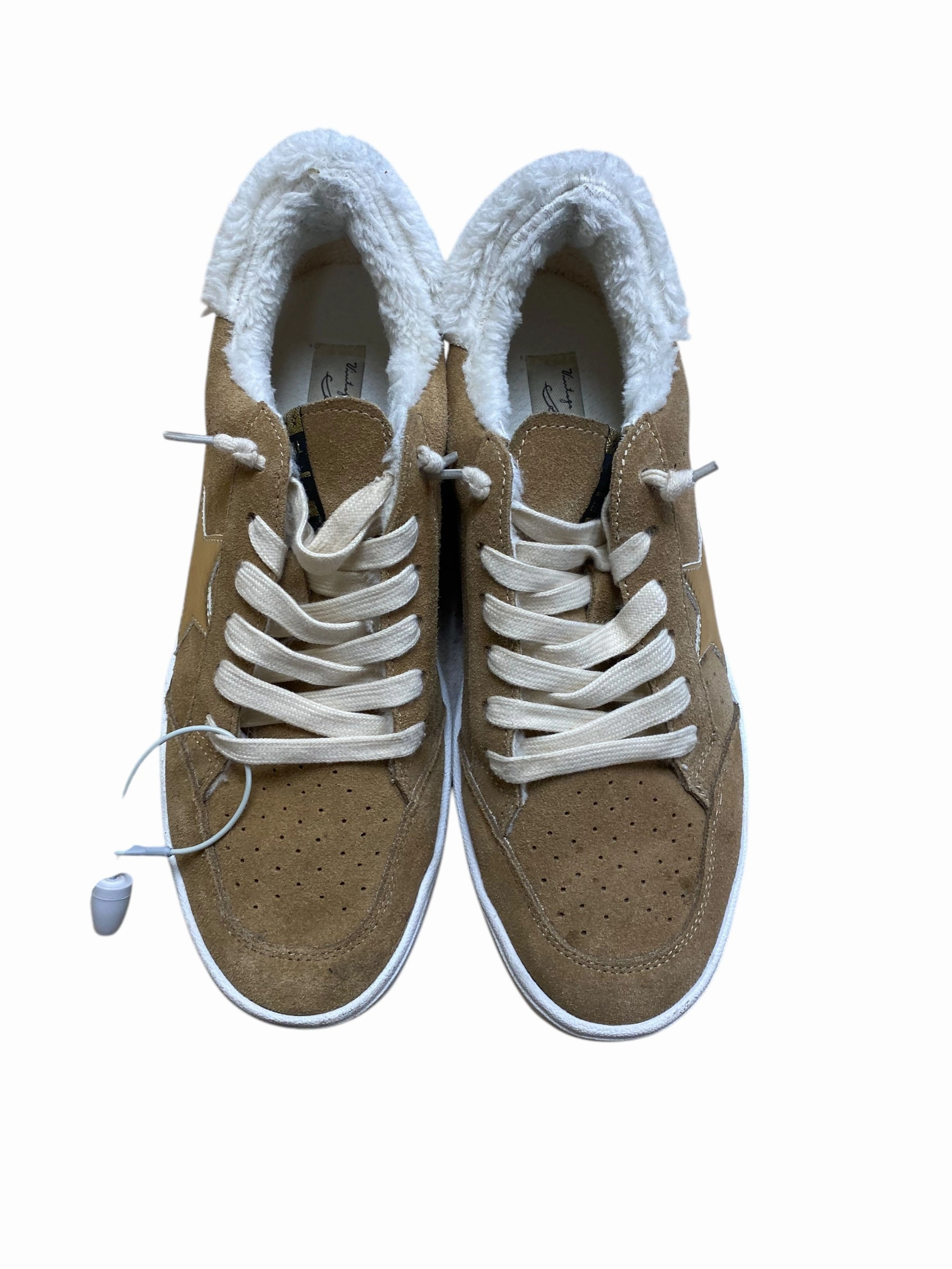 Padded Feel Durable Comfort Shoes Sneakers By Vintage Havana In Brown & Cream, Size: 10