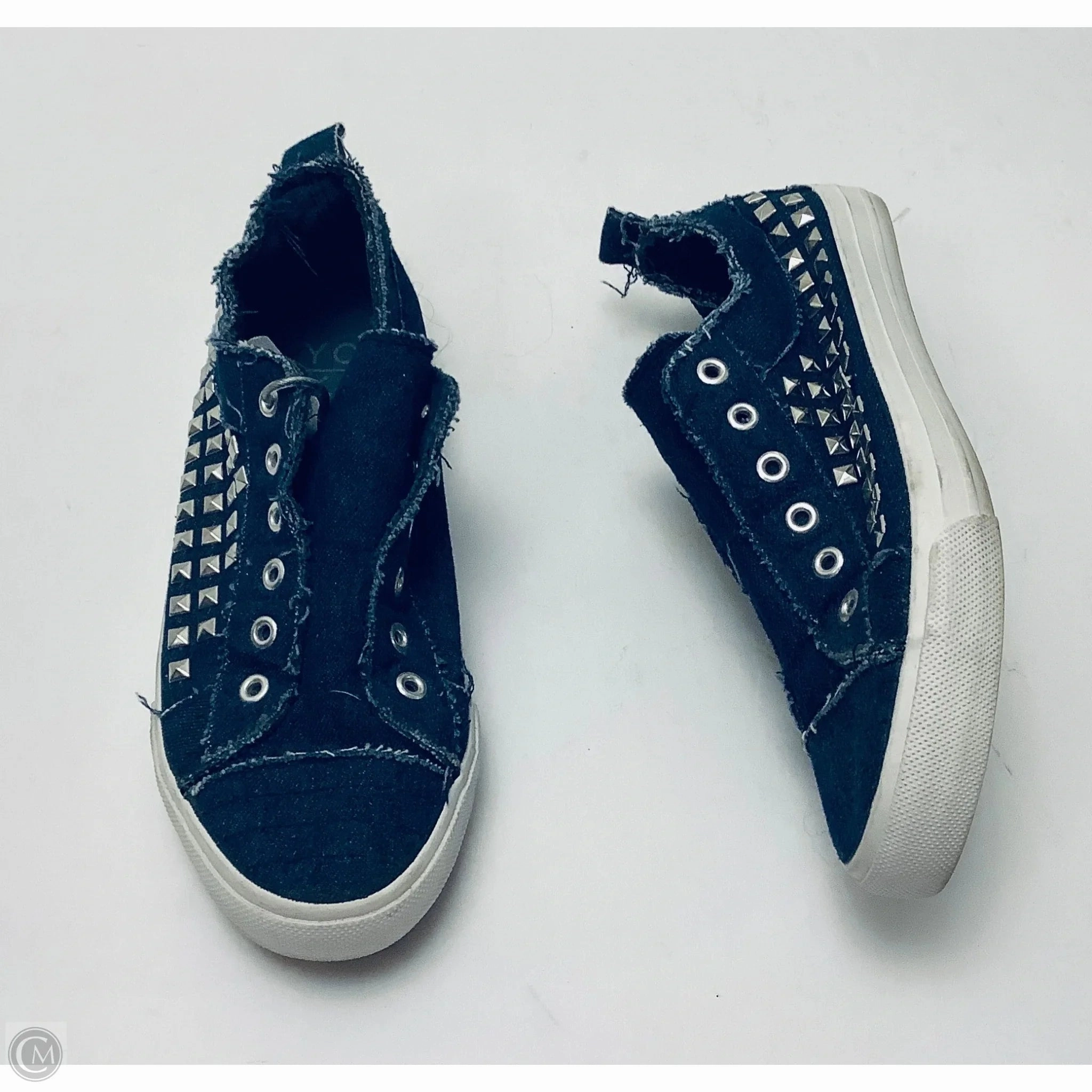 Shoes Sneakers By Yoki In Blue Denim, Size: 7 Comfort Fit Technology