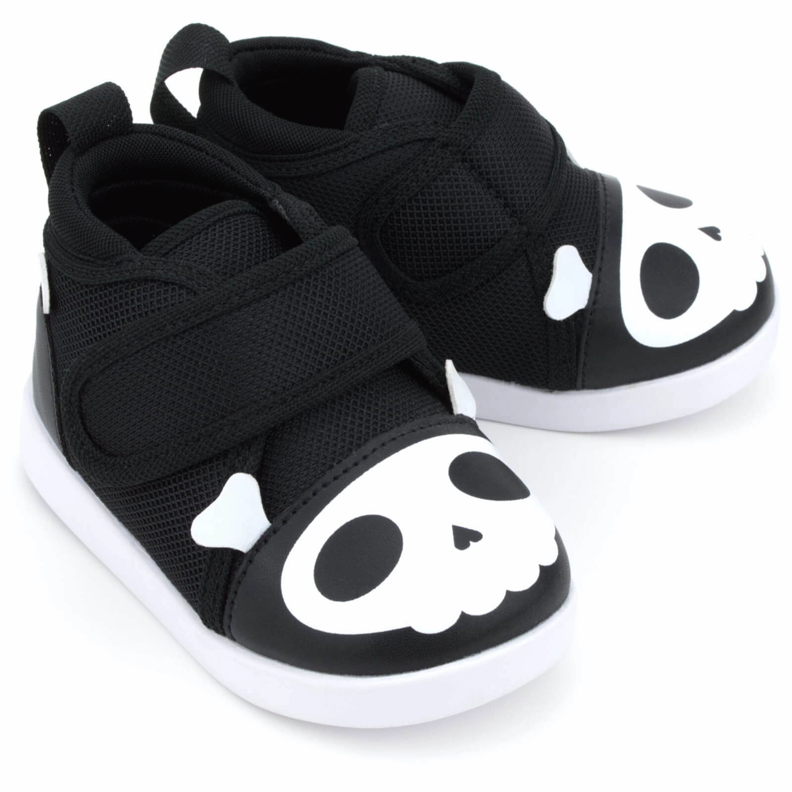 Rain Light Comfortable Walk Skull & Crossbones Pirate  Squeaky Toddler Shoes | Black/White Version 2 2025