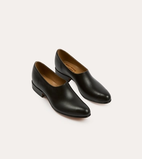 Chamula Black Leather Saarinen Shoe Executive Sharp