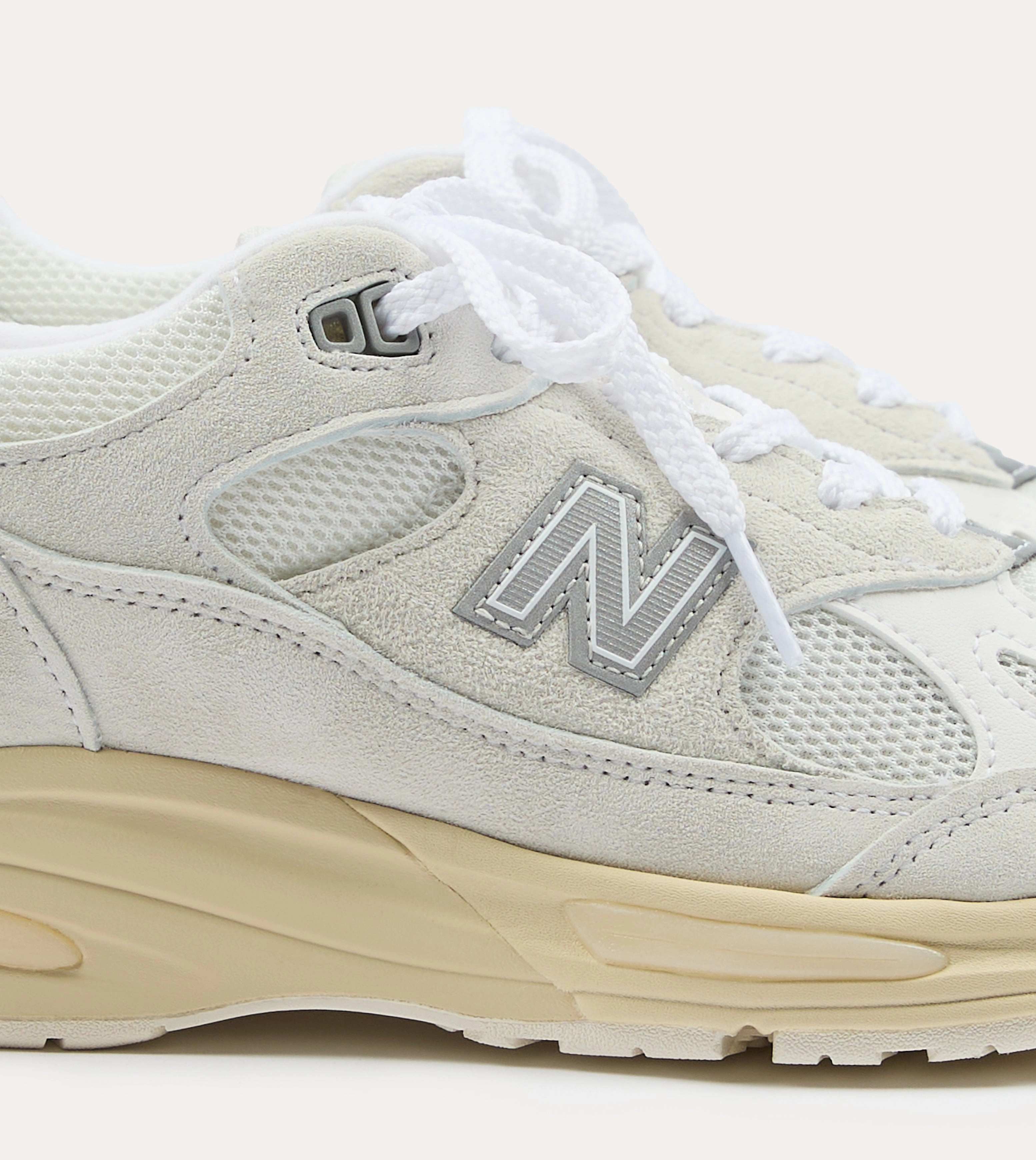 Korean Trend Office Cool New Balance Neutral 'Elevated Essentials' Made in UK 991v2 Trainers