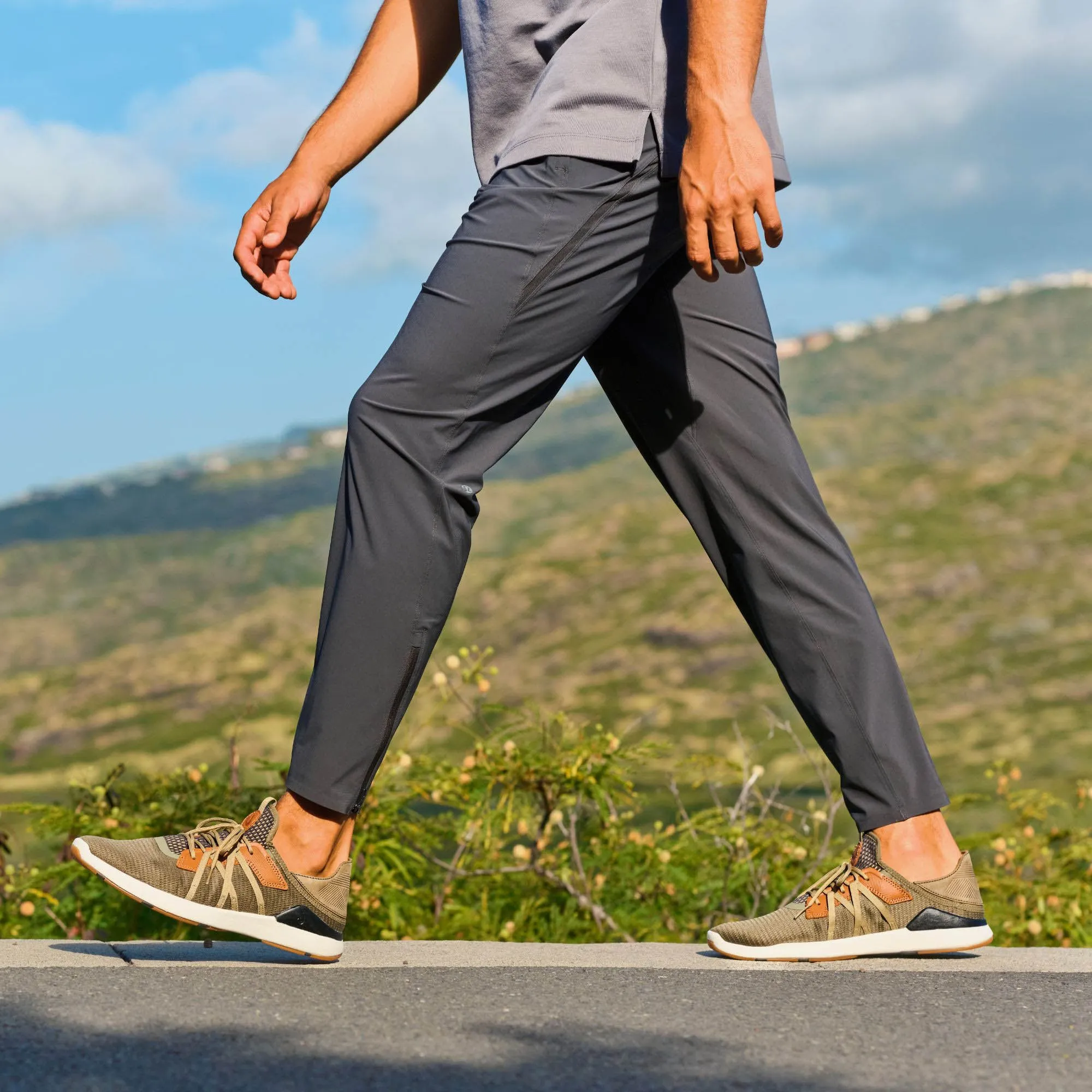 Mio L - Hunter / Lava Rock Fast Fit Relaxed Look Footwear for Summer