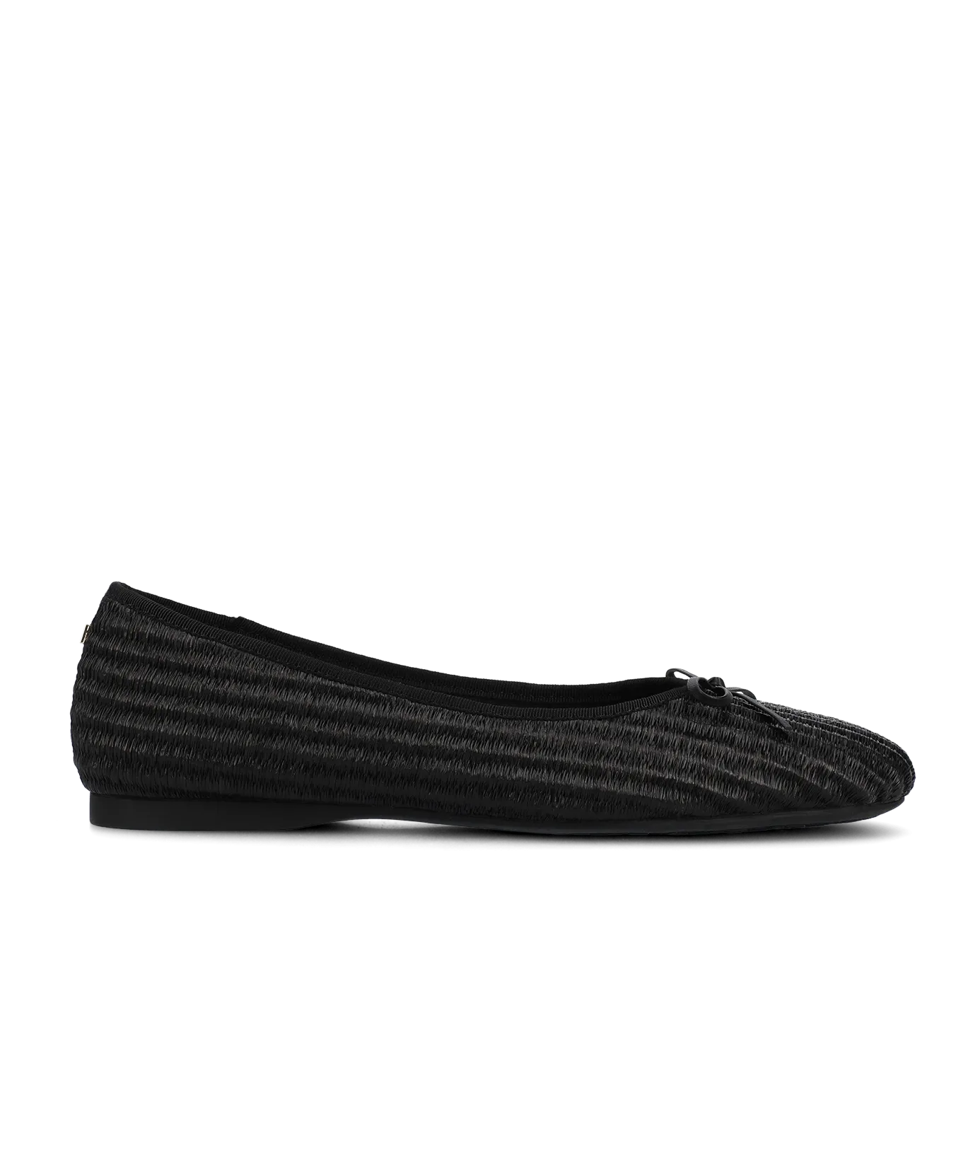 The Songbird - Black Raffia night walk