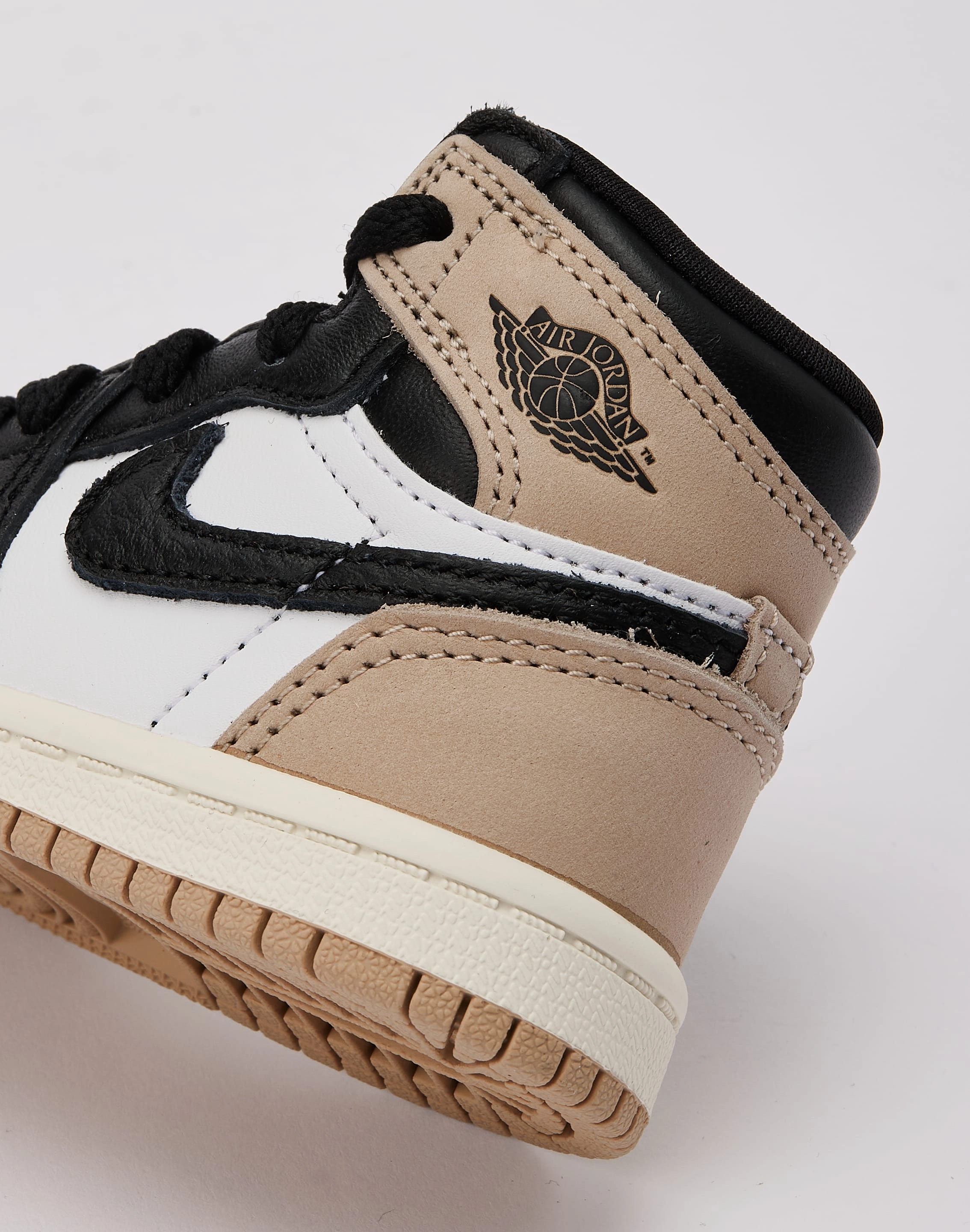 Jordan Air Jordan 1 Retro High OG 'Latte' Toddler Girls' clothing