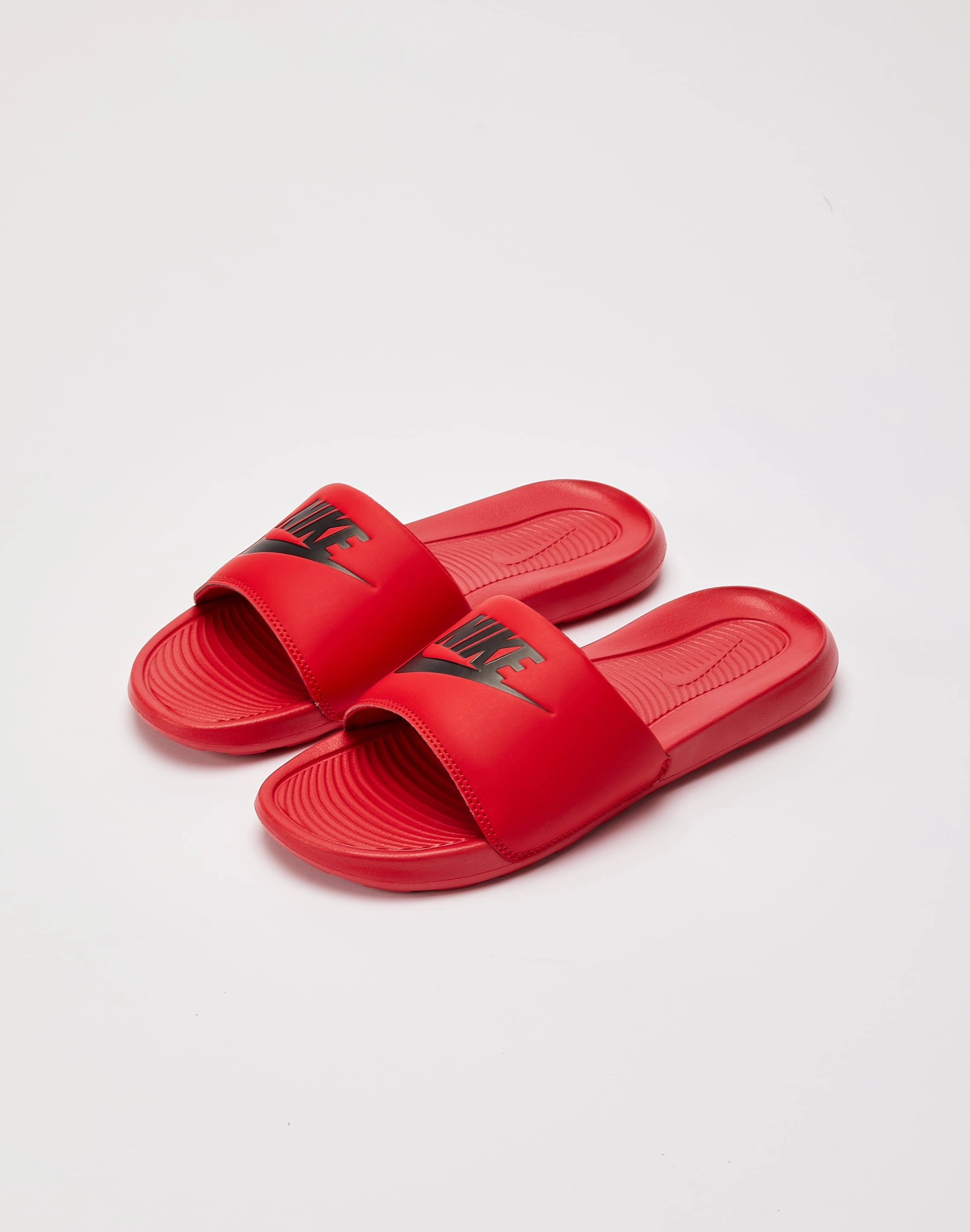Nike Victori One Slides Viral Pop Arch Support Standing Workers